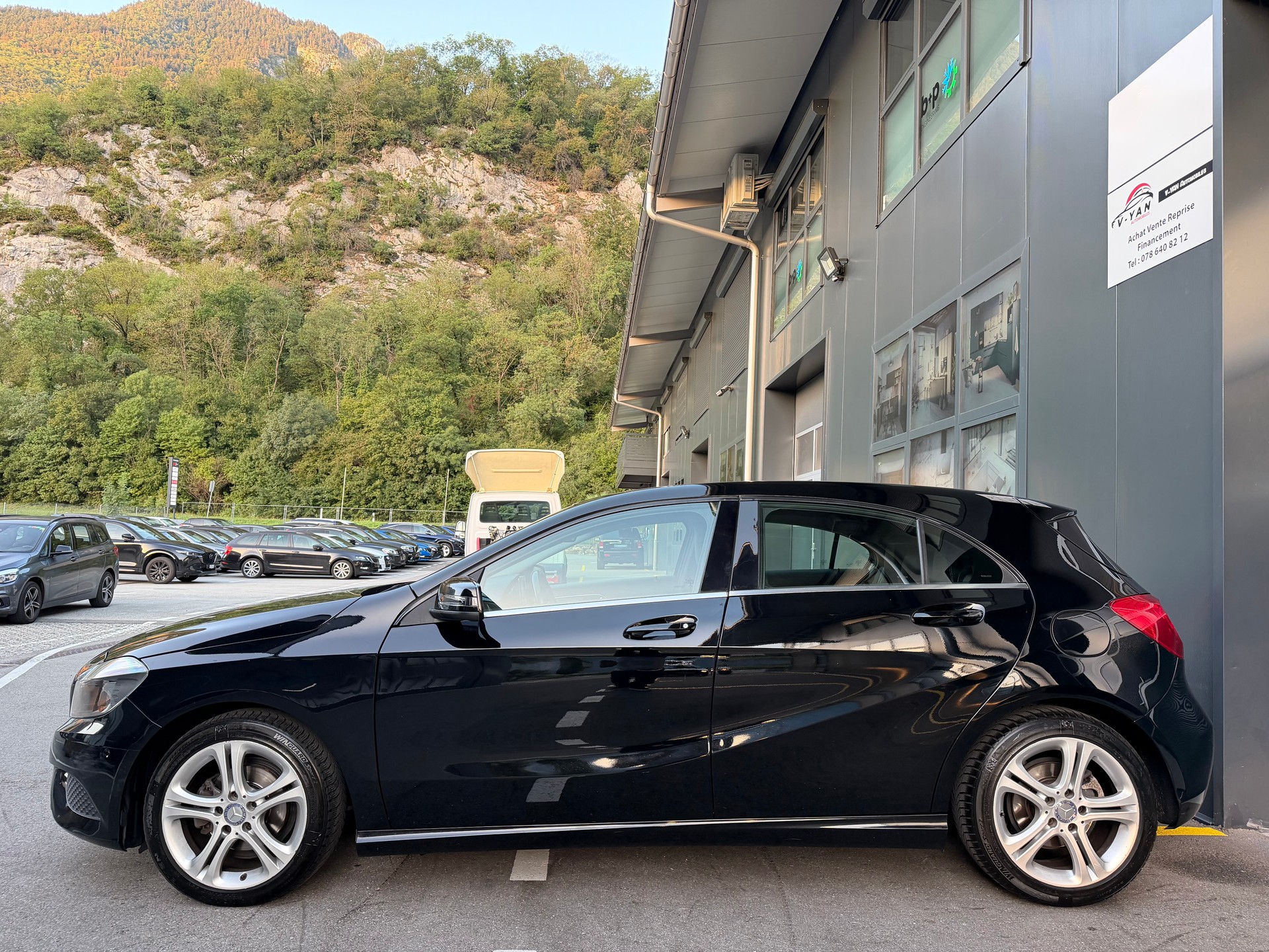 MERCEDES-BENZ A 160 CDI Urban-image-3