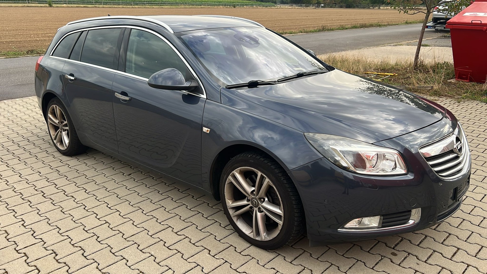 OPEL Insignia ST 2.8 Turbo Sport 4WD Aut.-image-3