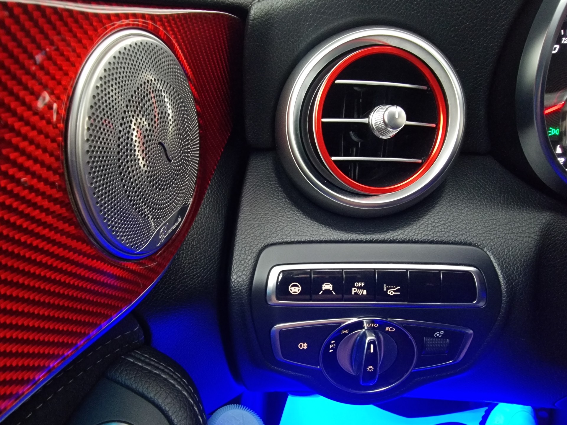 MERCEDES-BENZ C 200 Avantgarde 7G-Tronic-image-11