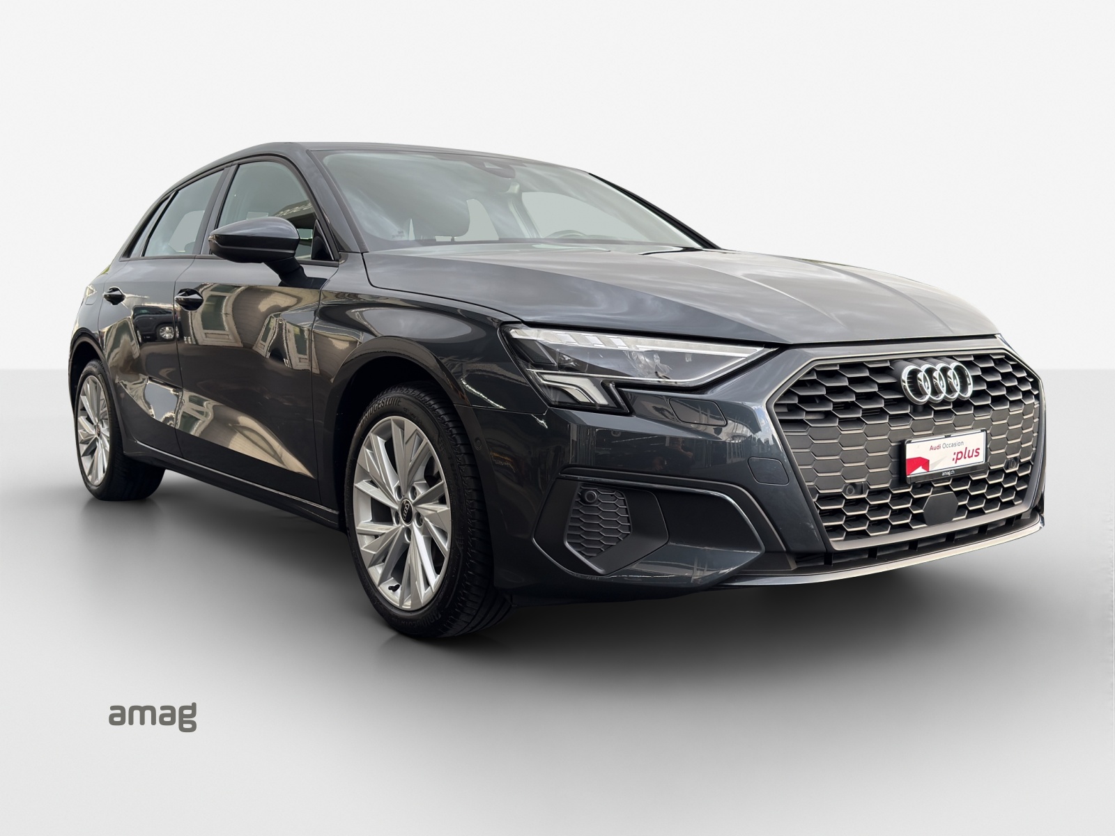 AUDI A3 Sportback 35 TFSI Attraction S-tronic-image-5