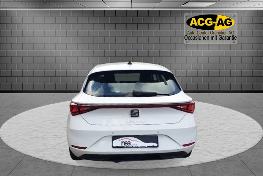 SEAT Leon 1.5 TGI DSG Hola FR ** 130 PS ** Navigationssystem ** PDC Hinten ** Tempomat ** Abstandsregelsysteme ** Ab Service **-image-4