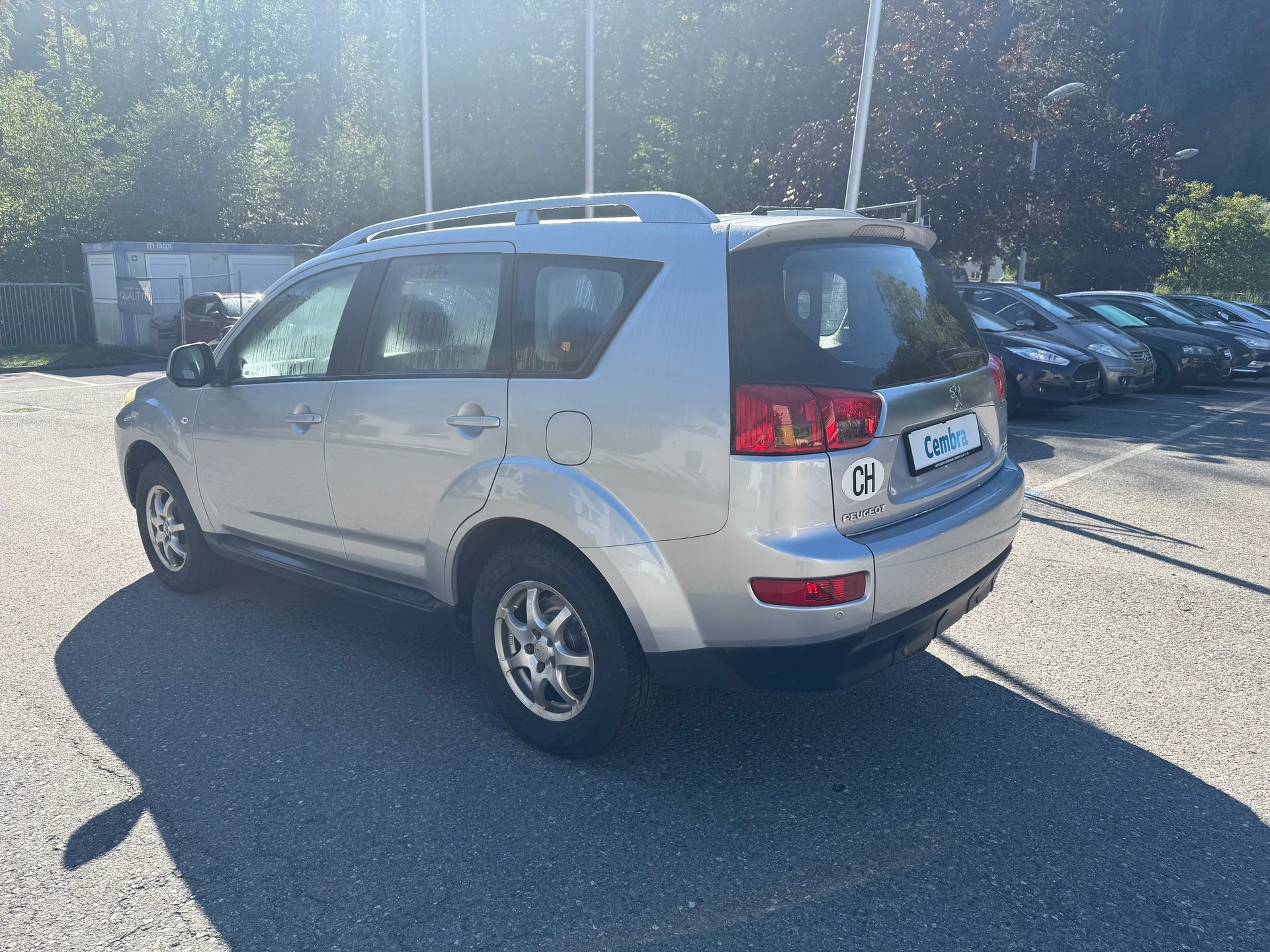 PEUGEOT 4007 2.4 Dynamic CVT-image-3