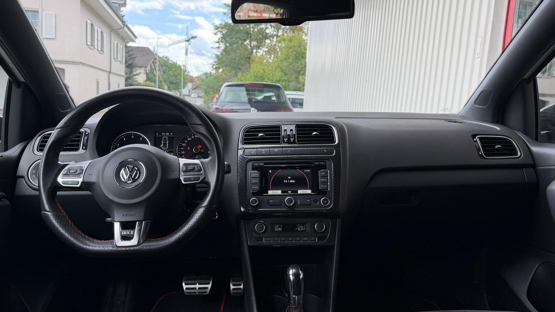 VW Polo 1.4 TSI GTI Carbon Edition DSG-image-13