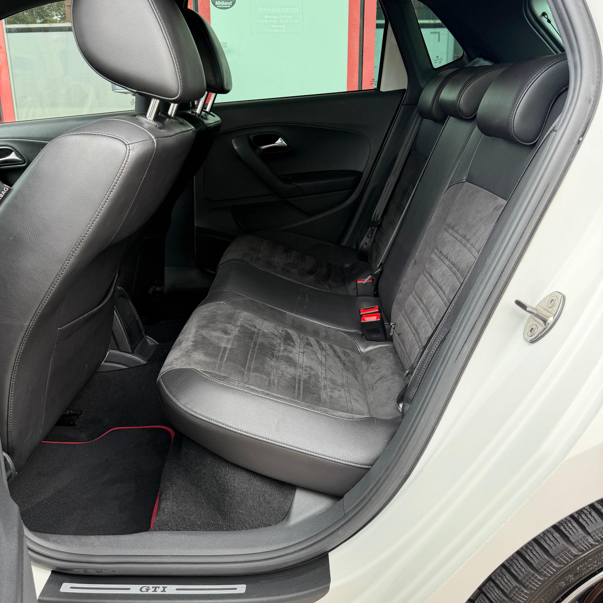 VW Polo 1.4 TSI GTI Carbon Edition DSG-image-12