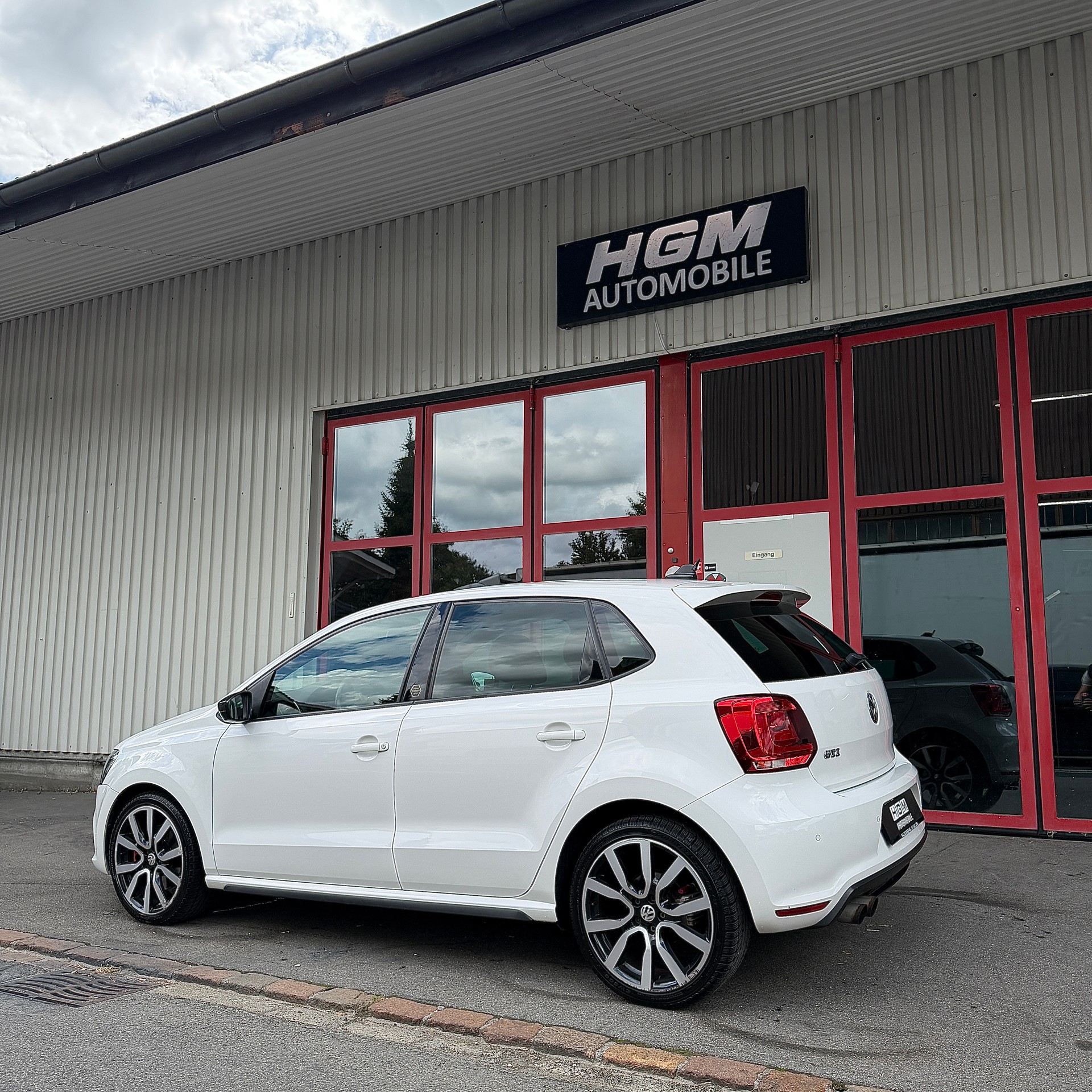 VW Polo 1.4 TSI GTI Carbon Edition DSG-image-3