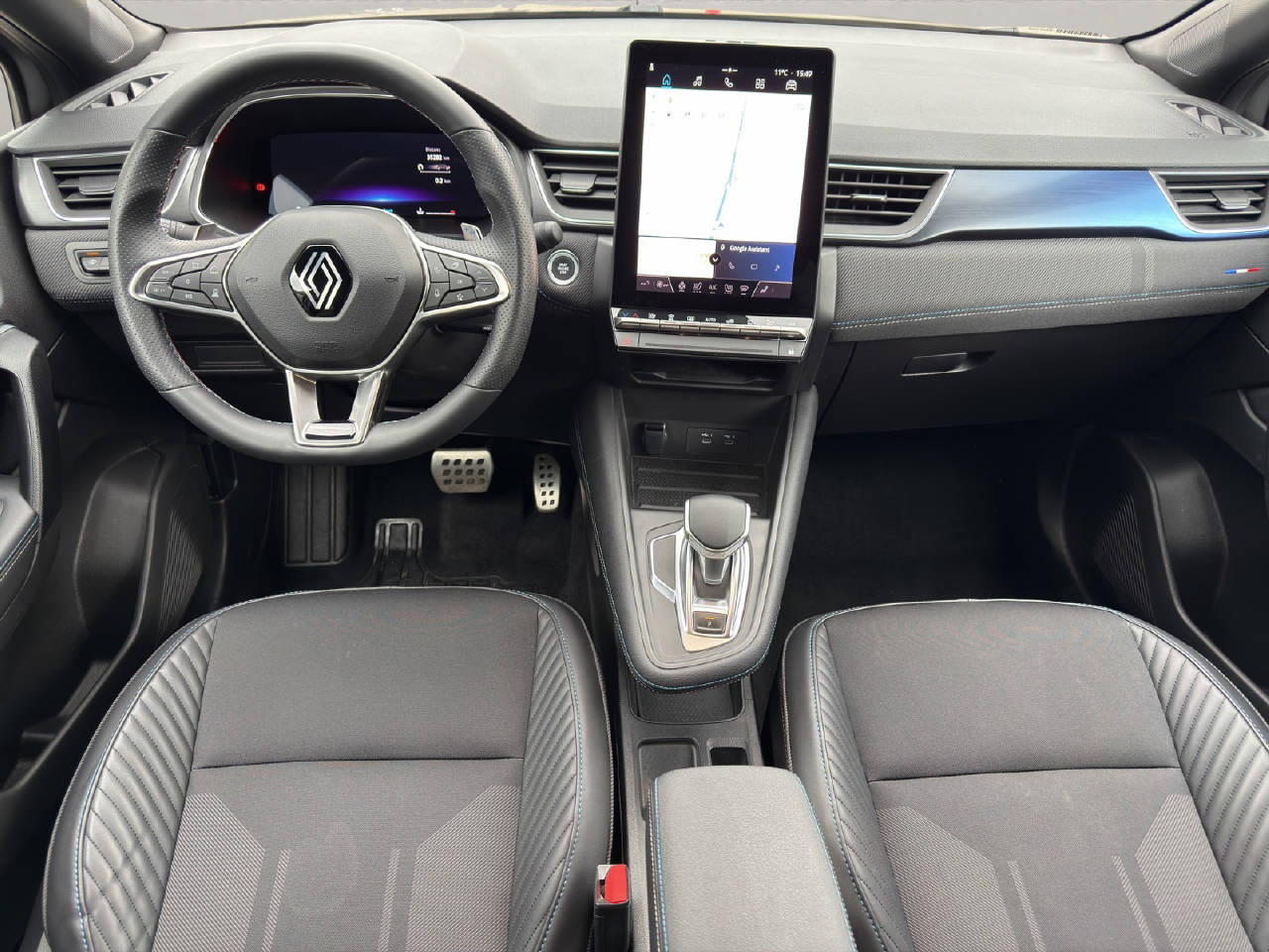 RENAULT Captur 1.3 TCe 160 esprit Alpine EDC-image-5
