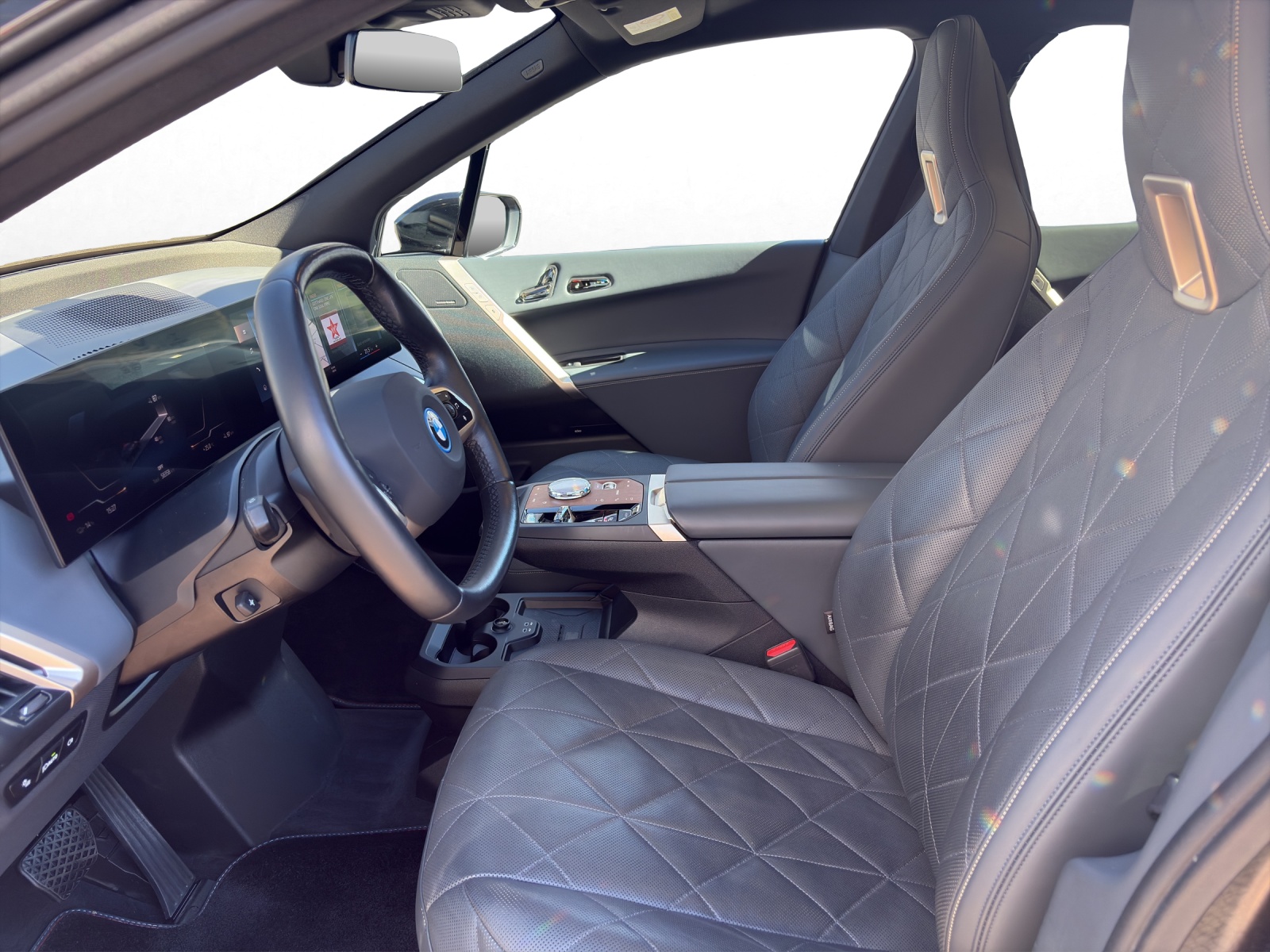 BMW iX xDrive50-image-9