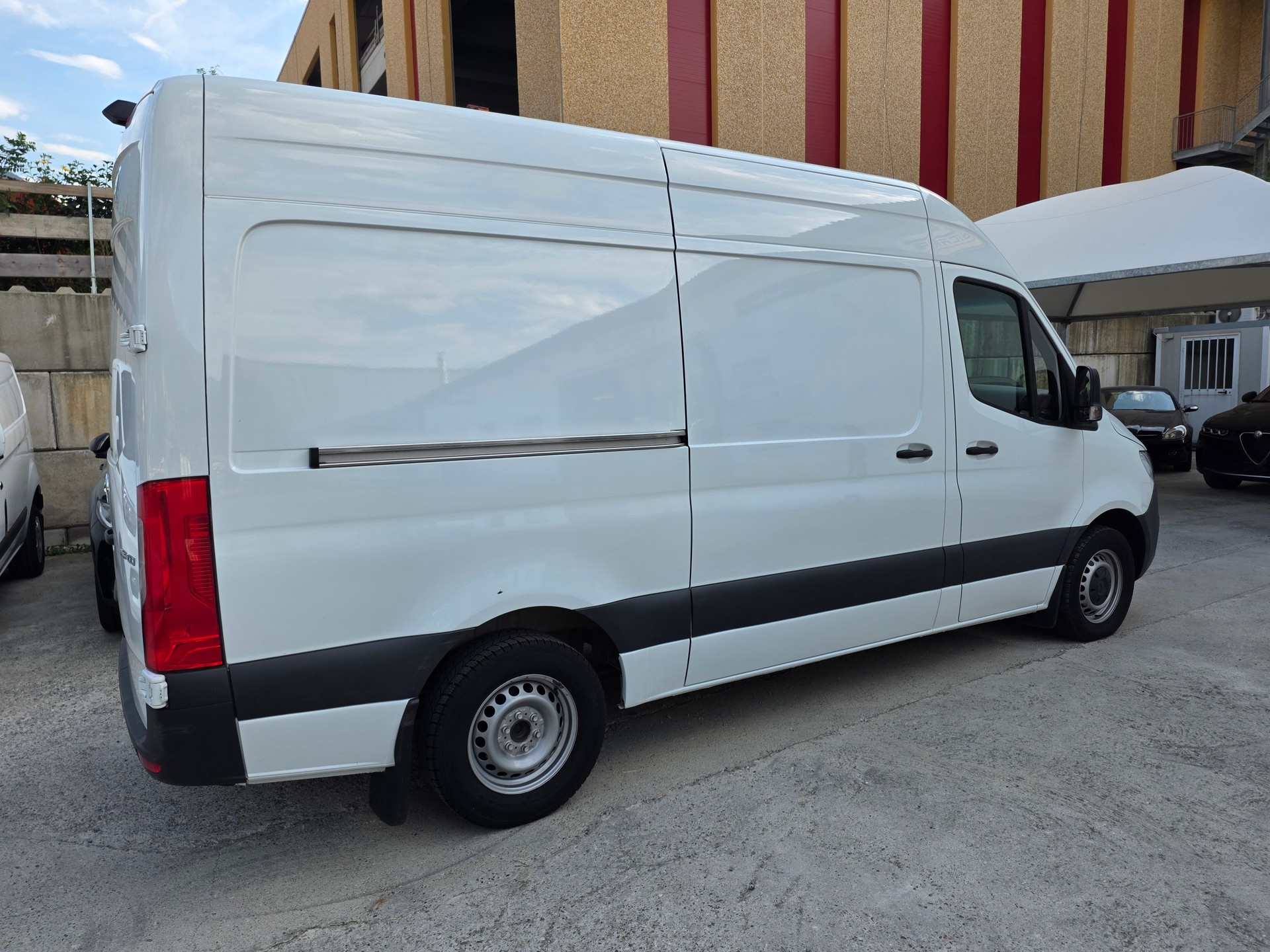 MERCEDES-BENZ Sprinter 315 CDI Kompakt-image-3