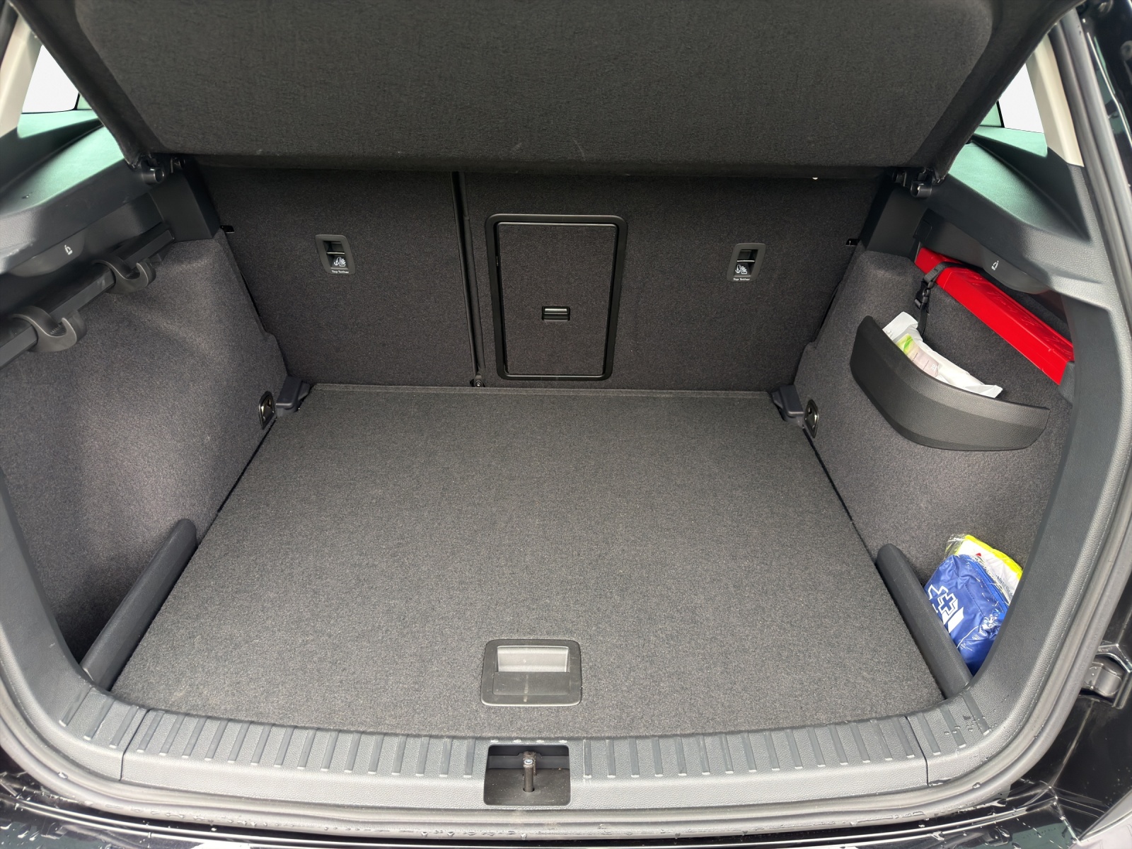 SKODA Karoq 1.5 TSI Dynamic DSG-image-12