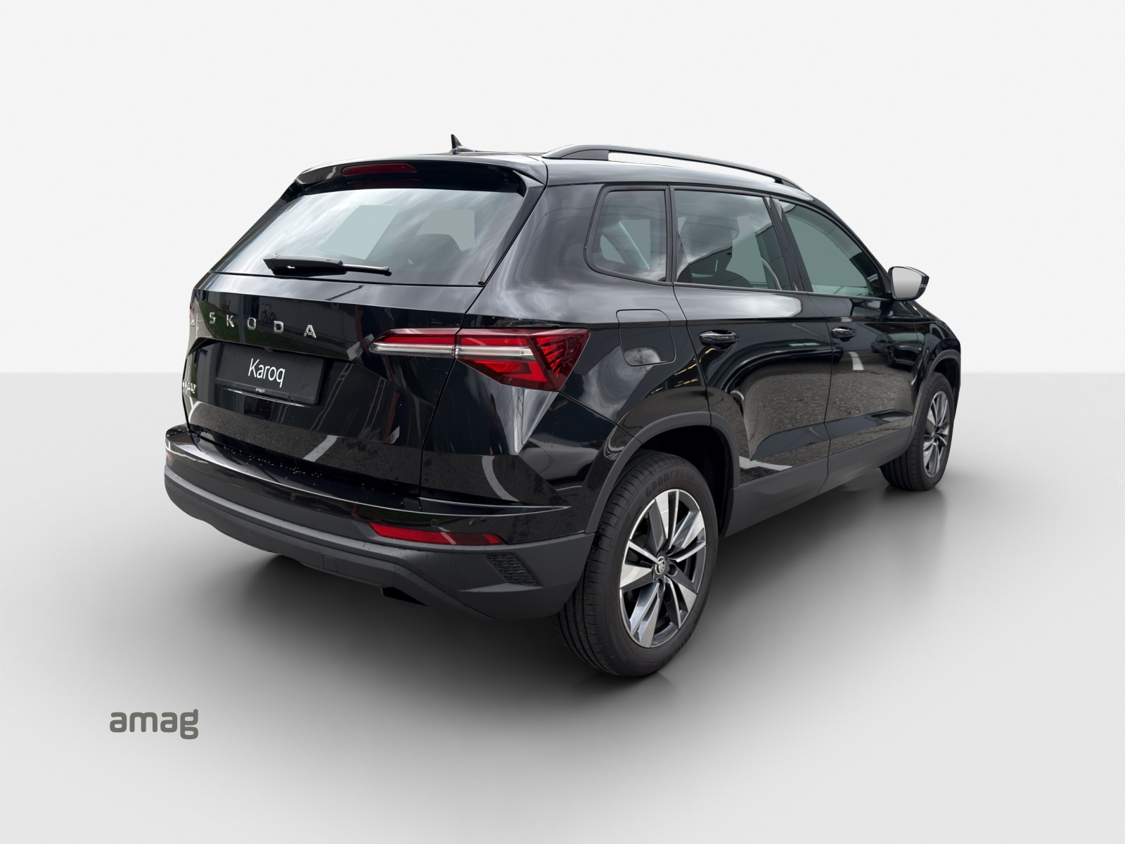 SKODA Karoq 1.5 TSI Dynamic DSG-image-4