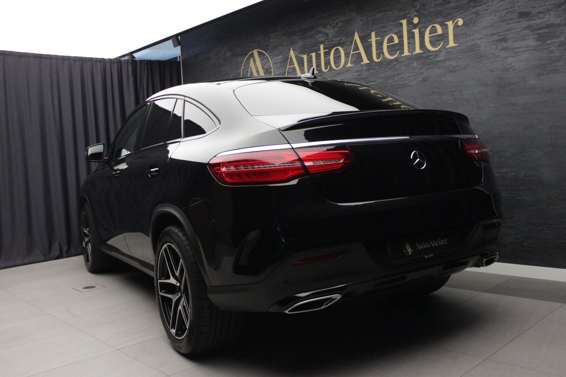 MERCEDES-BENZ GLE Coupé 350 d 4Matic 9G-Tronic **AMG-LINE**-image-10