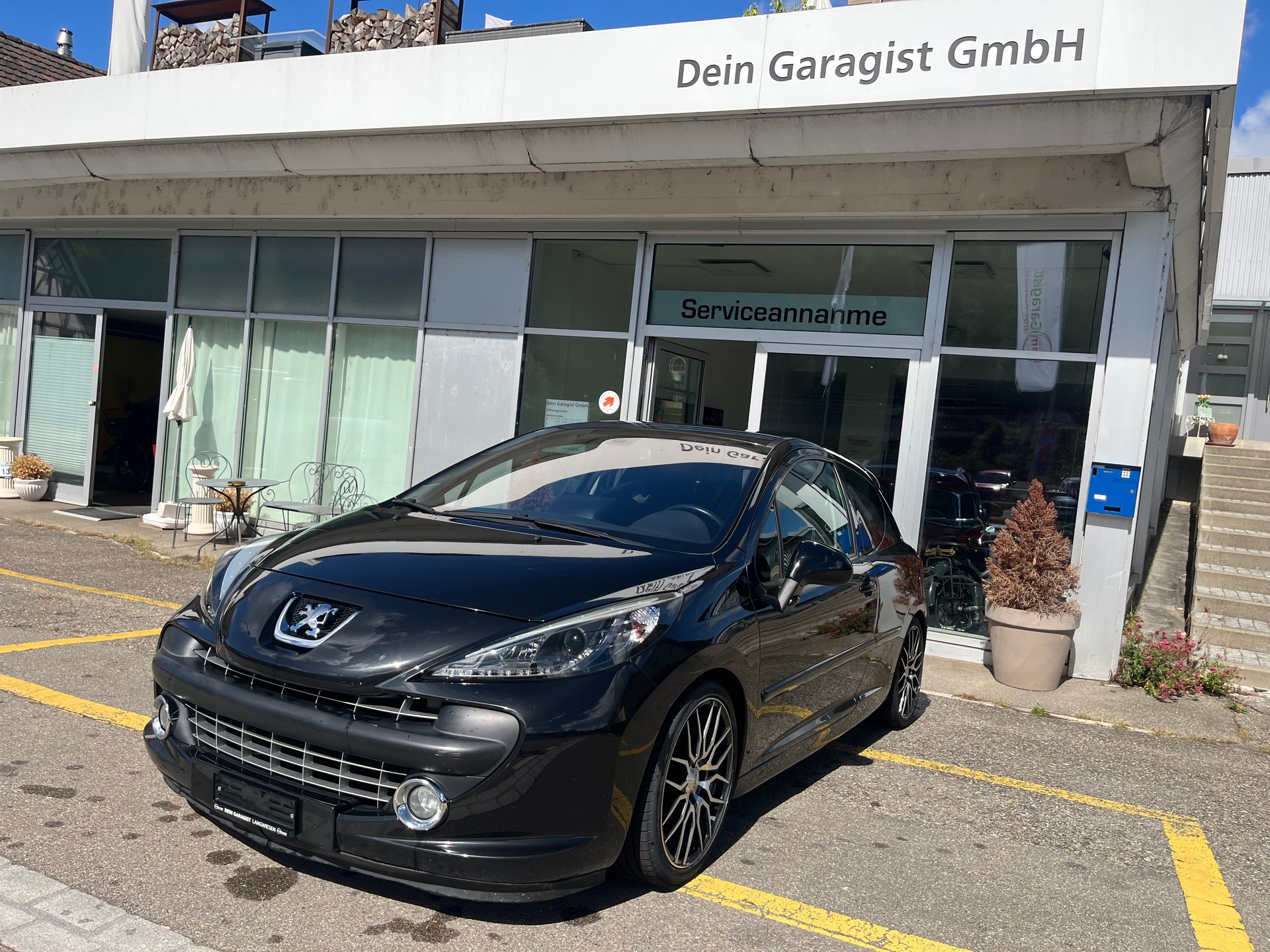 PEUGEOT 207 1.6 16V Turbo GTi-image-0