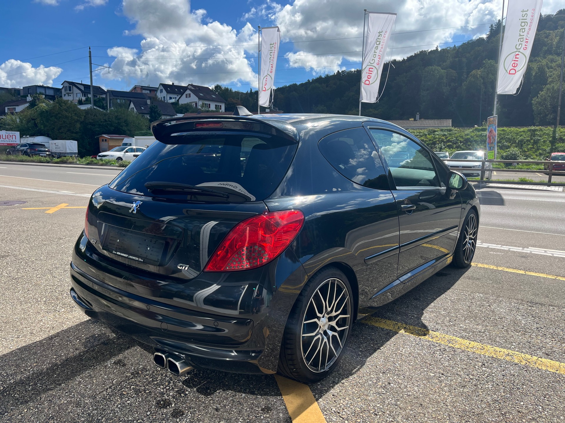 PEUGEOT 207 1.6 16V Turbo GTi-image-2