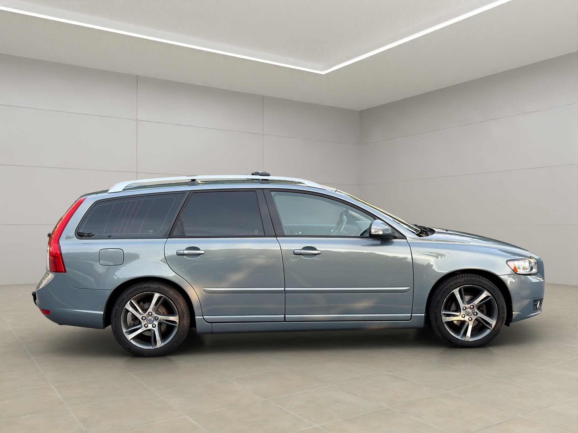 VOLVO V50 DRIVe Start/Stop Momentum-image-7