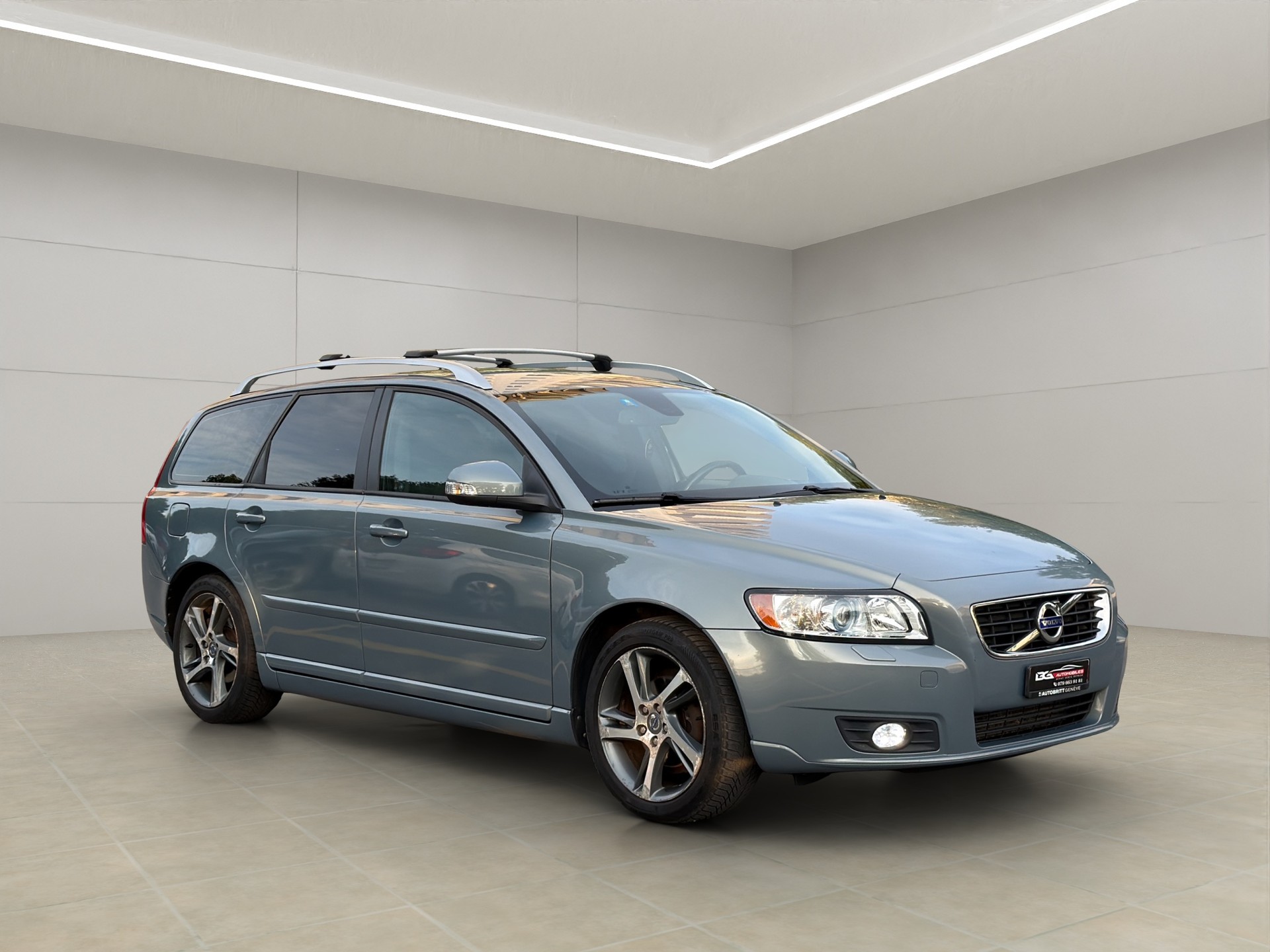 VOLVO V50 DRIVe Start/Stop Momentum-image-6