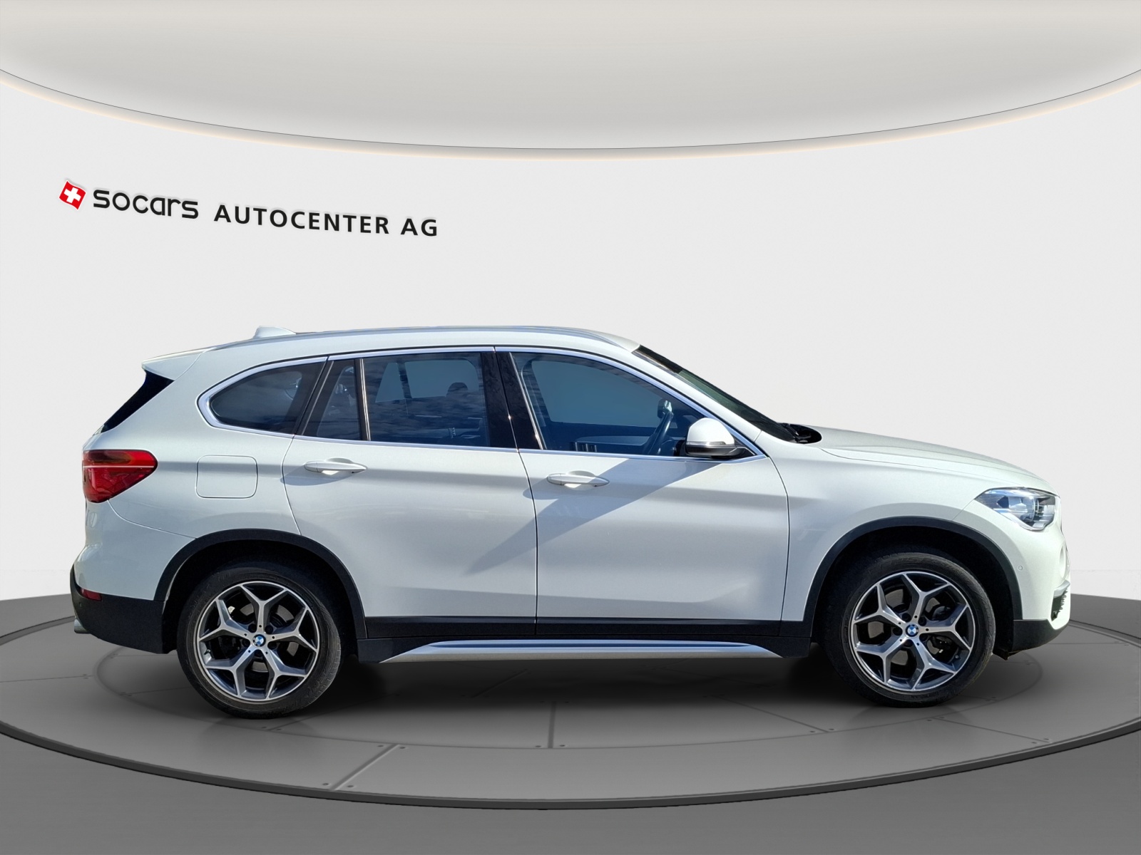 BMW X1 xDrive 20d xLine Steptronic-image-6