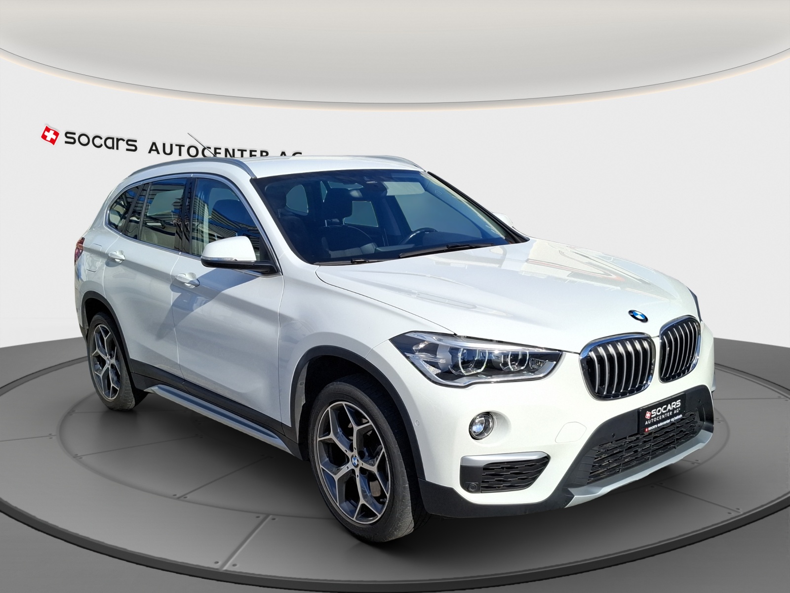 BMW X1 xDrive 20d xLine Steptronic-image-3