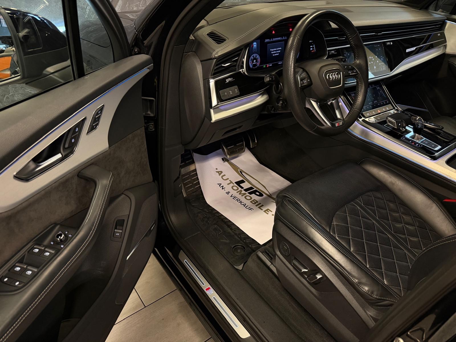 AUDI Q7 50 TDI quattro S Line tiptronic 7Plätze-image-10