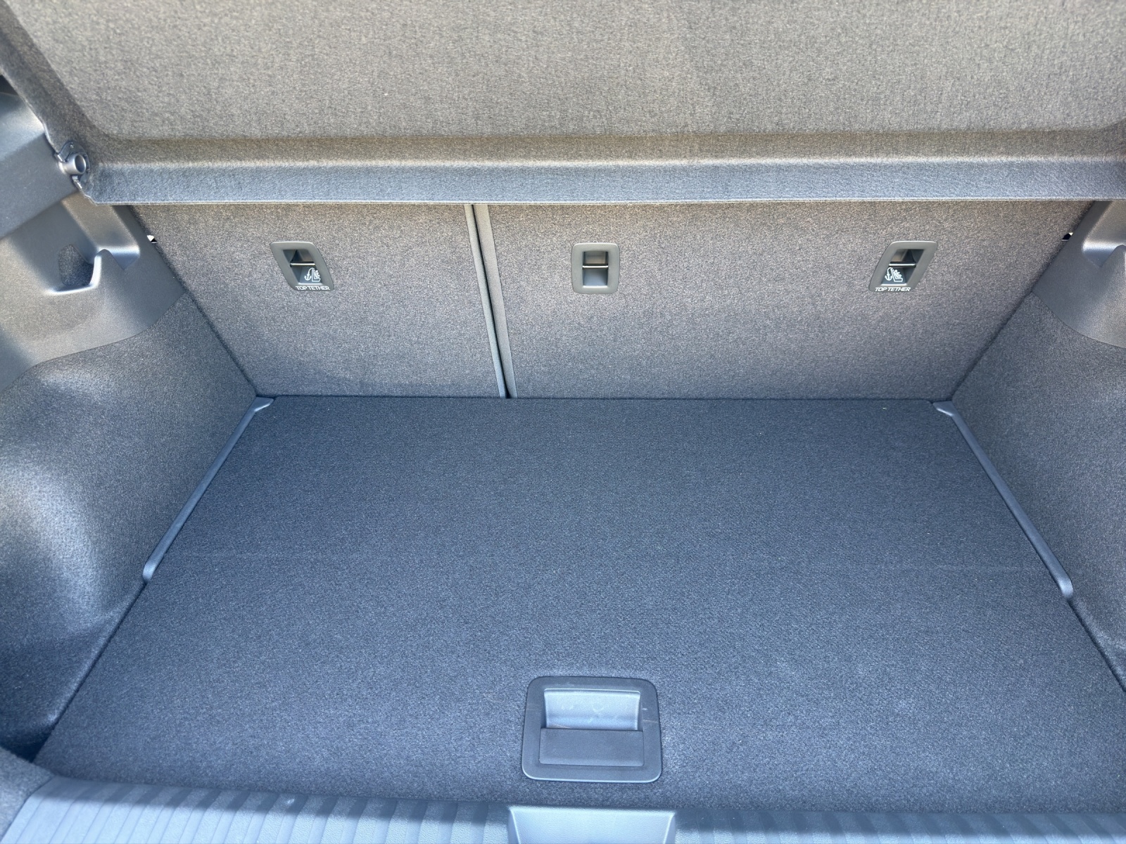 VW ID.Polo 52 kWh Style Edition One Plus-image-12