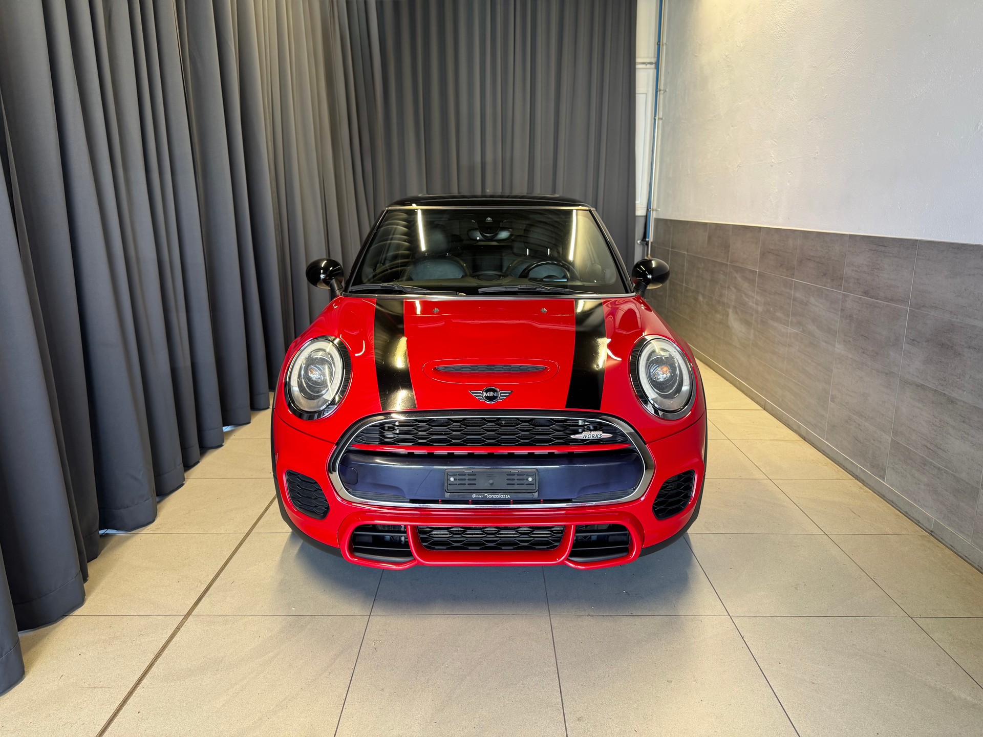 MINI Cooper John Cooper Works Steptronic (43)-image-1