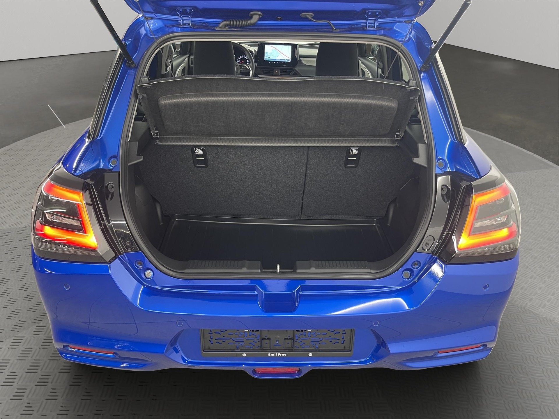 SUZUKI Swift 1.2 Tradizio Top Hybrid-image-4