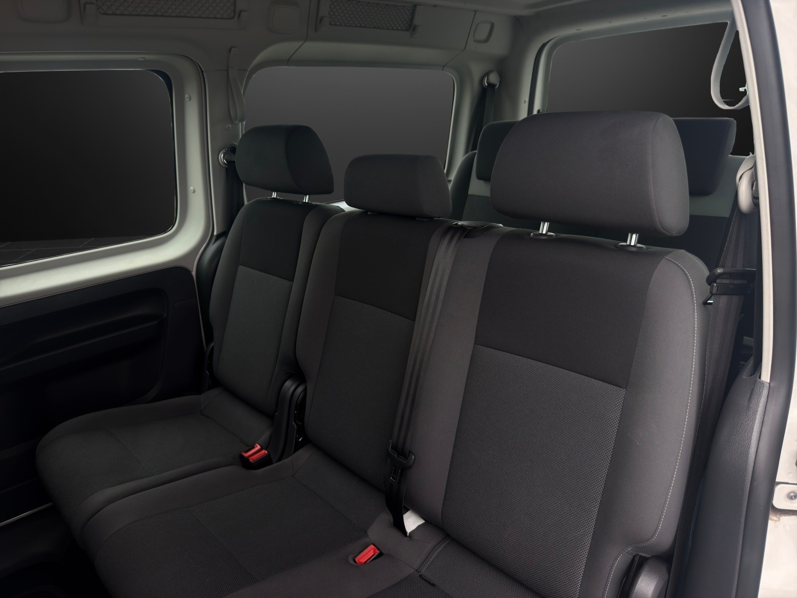 VW Caddy Maxi 2.0 TDI CR 4Motion Trendline * 7-Plätzer *-image-11