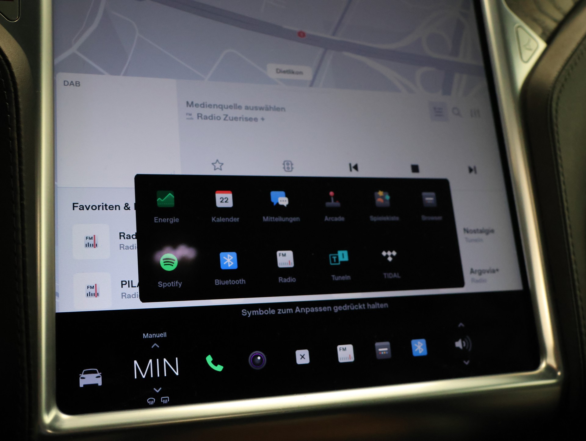 TESLA Model X 90 D *MIDNIGHT-SILVER LACKIERUNG*6-SITZE*-image-19