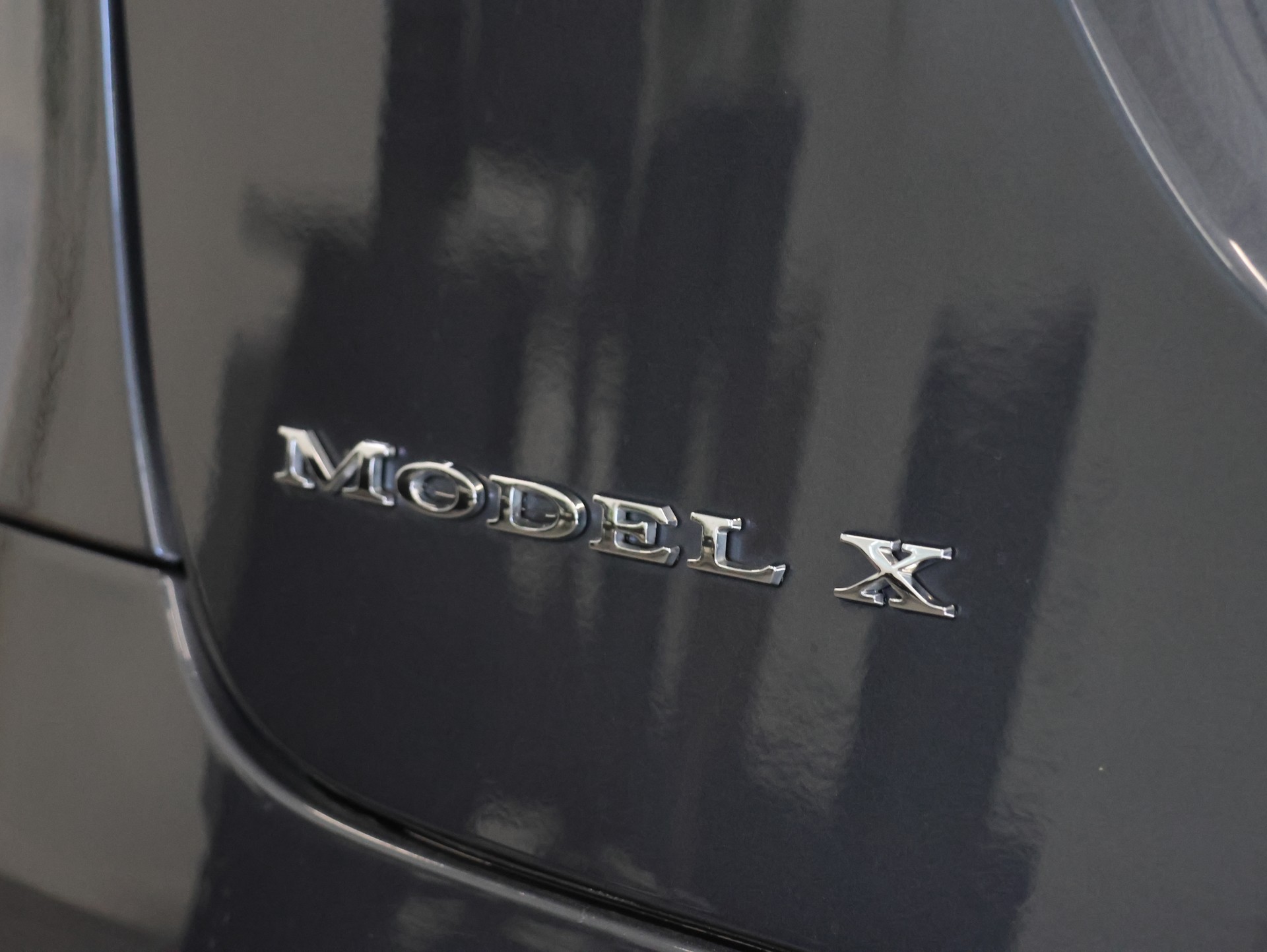 TESLA Model X 90 D *MIDNIGHT-SILVER LACKIERUNG*6-SITZE*-image-27