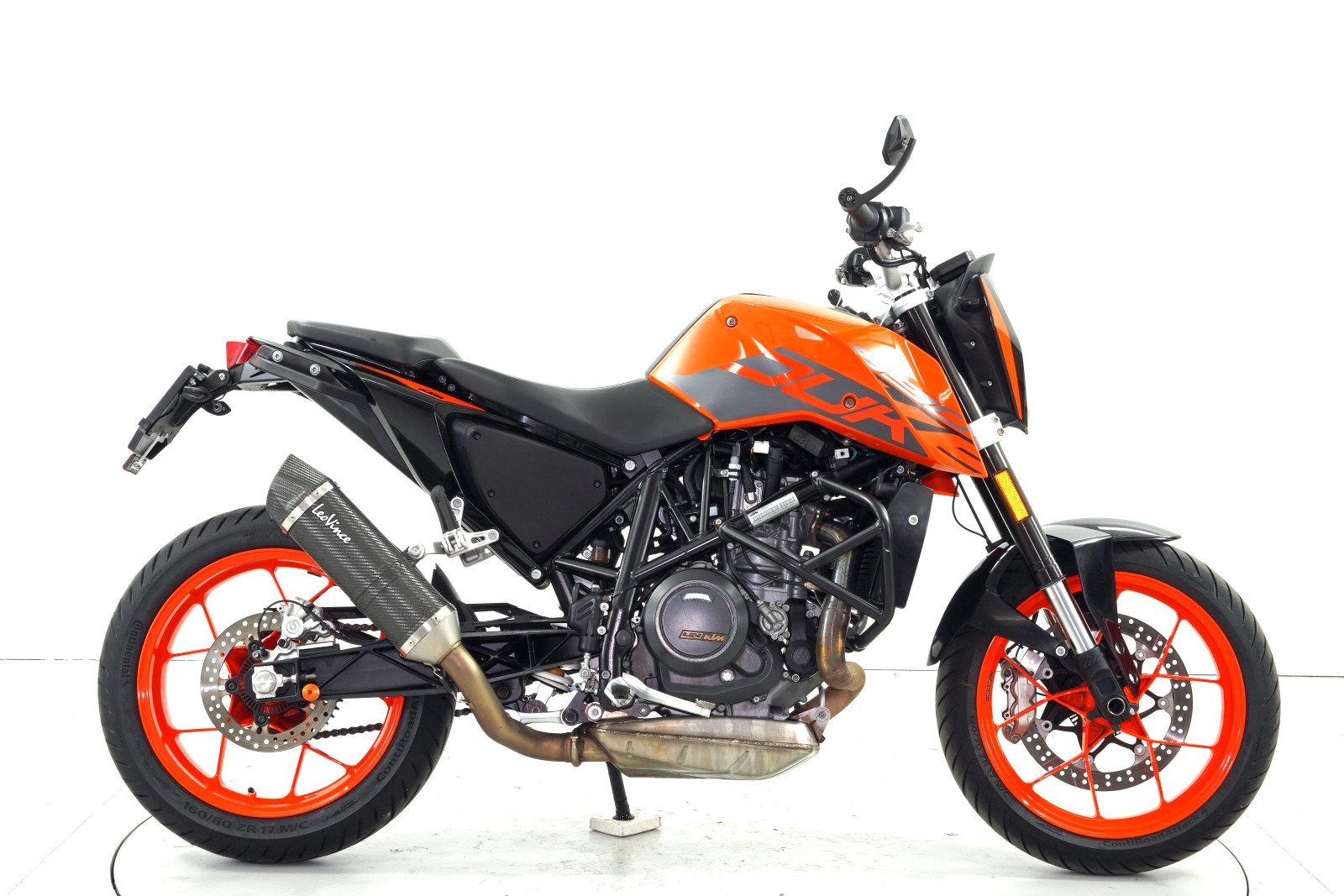 KTM 690 Duke ABS-showroom-element-3