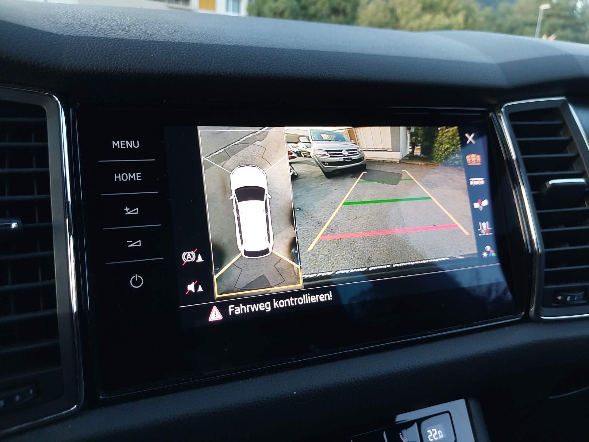 SKODA Kodiaq 2.0 TDI CR Sport Line 4x4 DSG-image-11