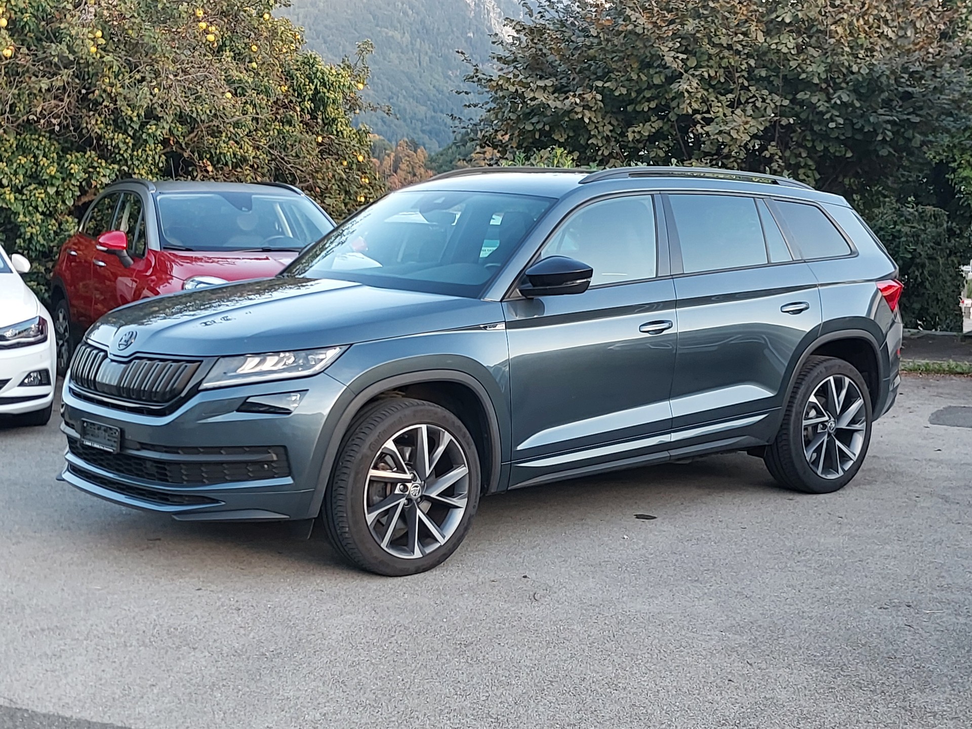 SKODA Kodiaq 2.0 TDI CR Sport Line 4x4 DSG-image-1