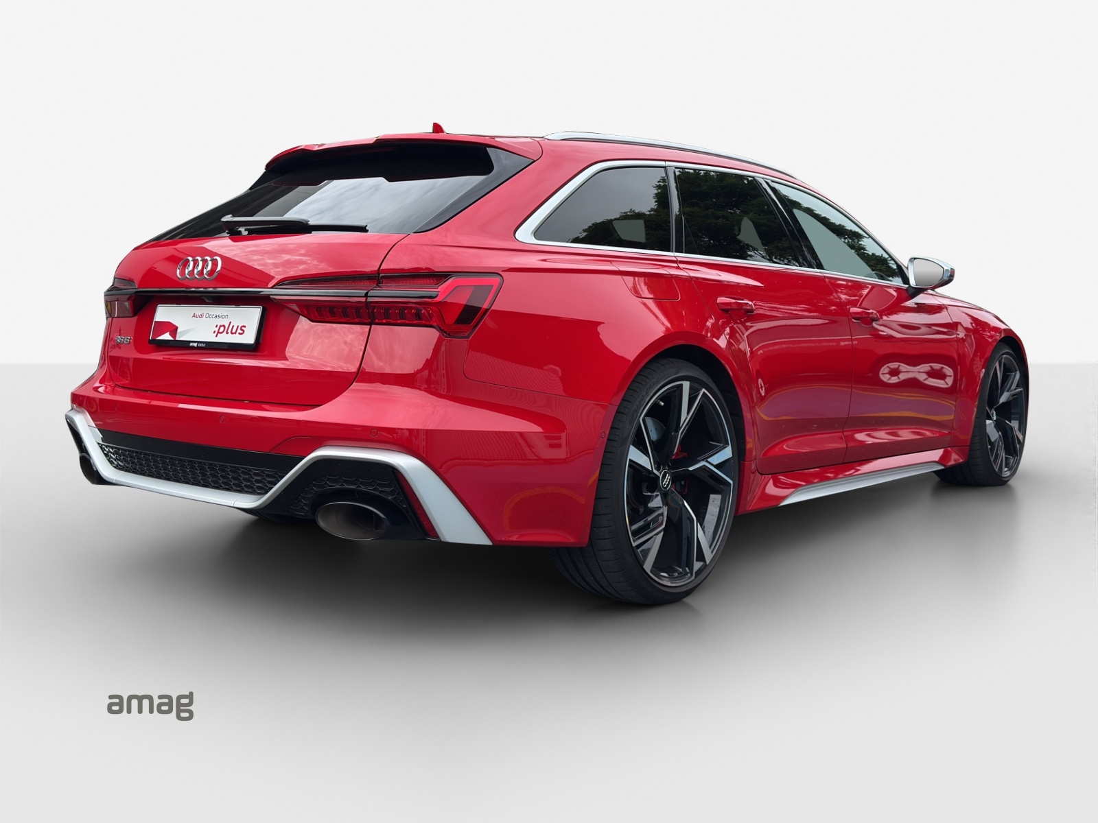 AUDI RS6 Avant 4.0 TFSI V8 quattro-image-4