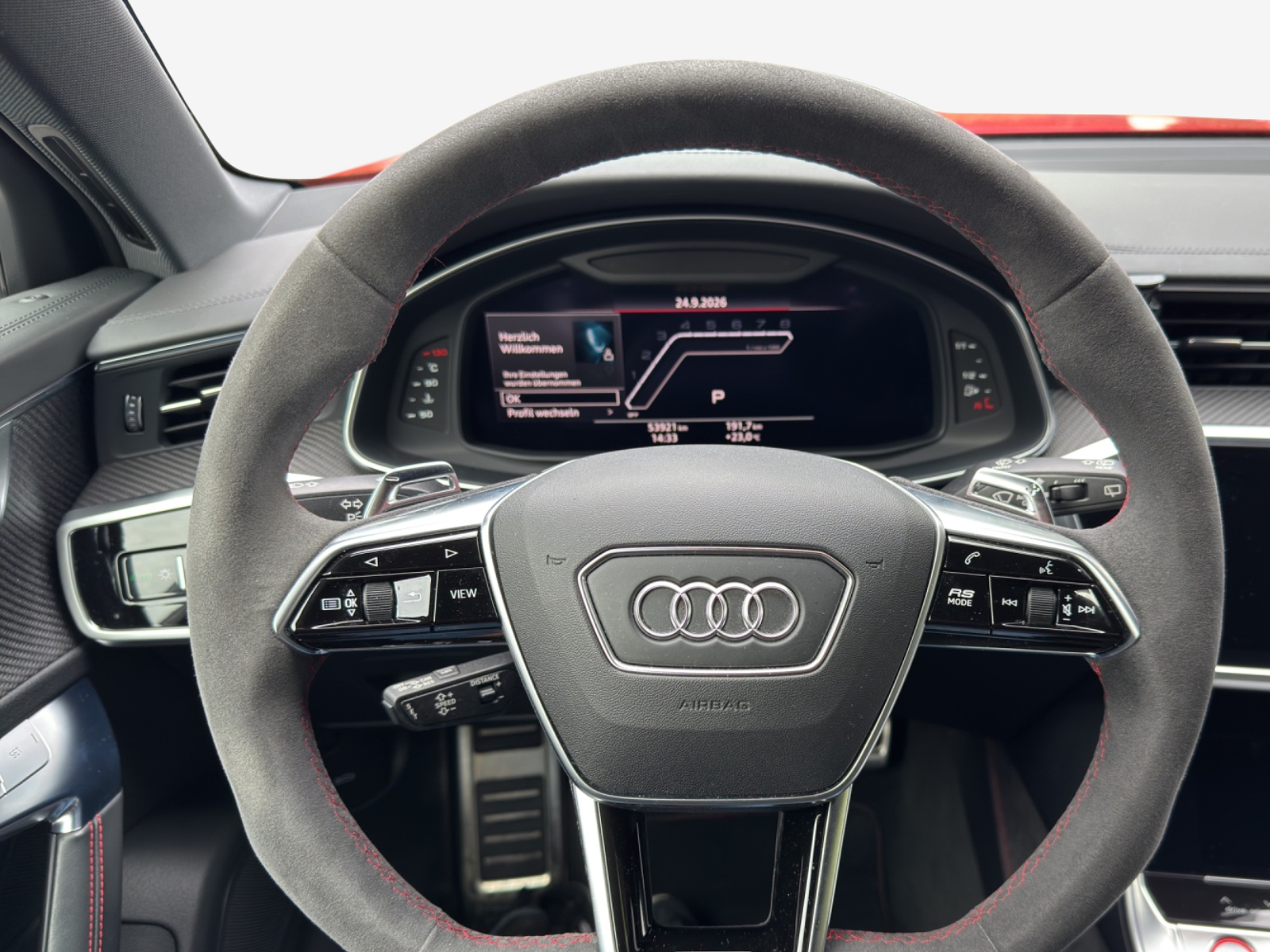 AUDI RS6 Avant 4.0 TFSI V8 quattro-image-9