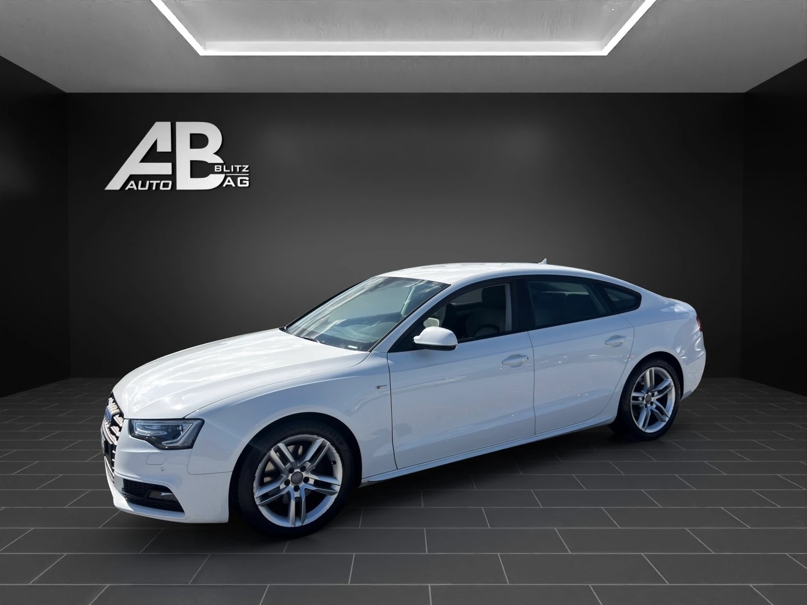 AUDI A5 Sportback 3.0 TDI S-Line quattro S-tronic mit 245 PS-image-1