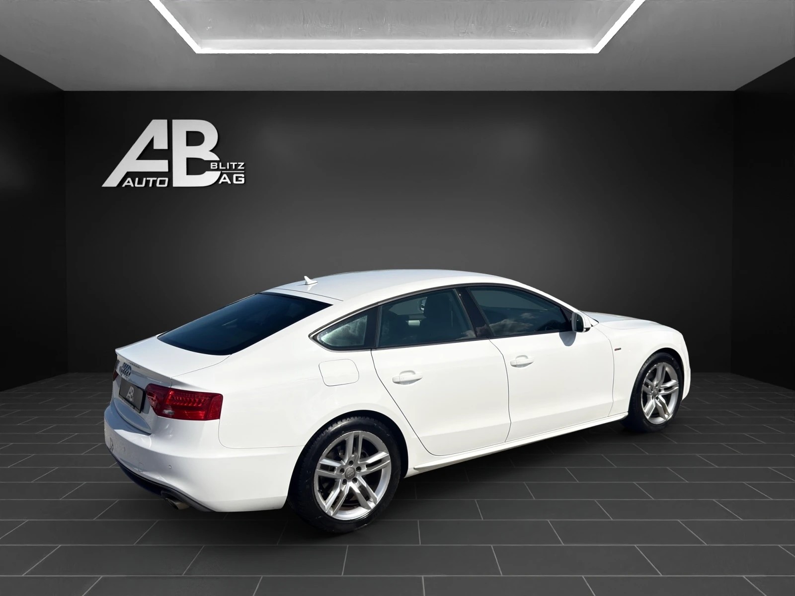 AUDI A5 Sportback 3.0 TDI S-Line quattro S-tronic mit 245 PS-image-4