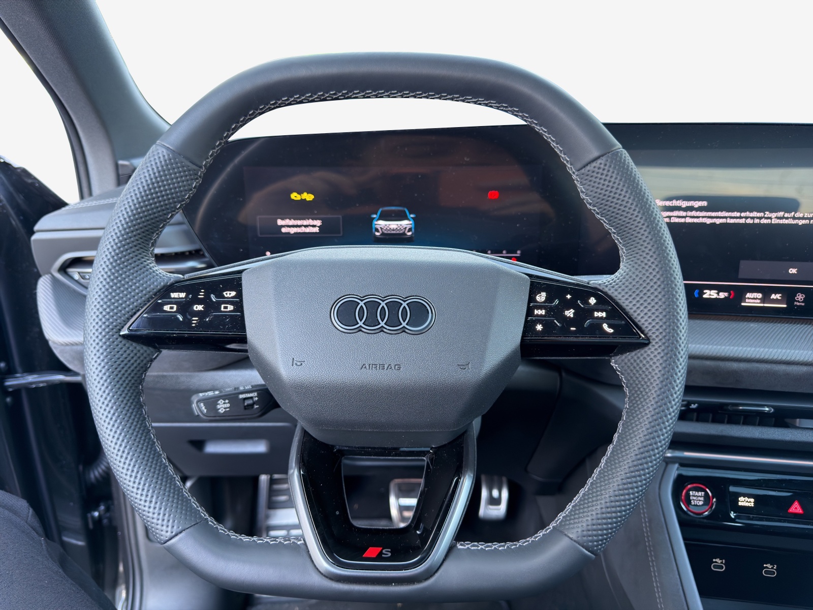 AUDI SQ5 TFSI quattro S-tronic-image-9