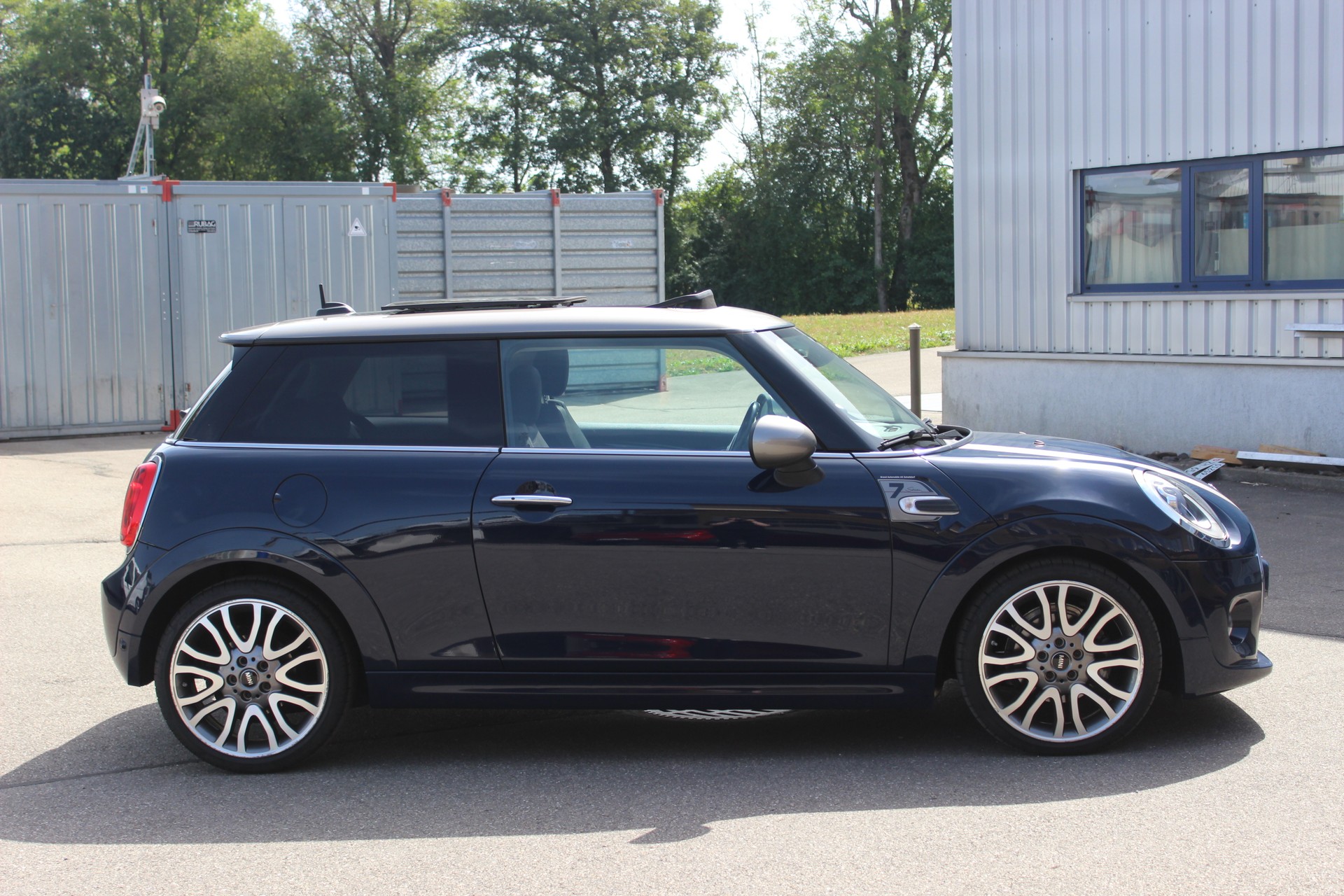 MINI 1.5i Cooper-image-3
