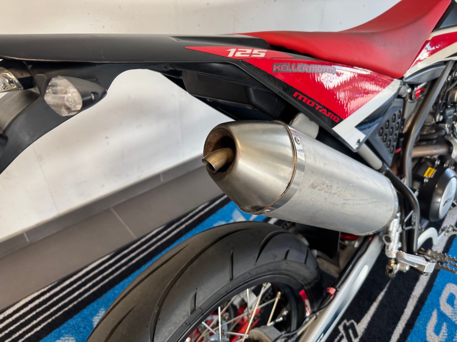 FANTIC XMF 125 Motard-image-7