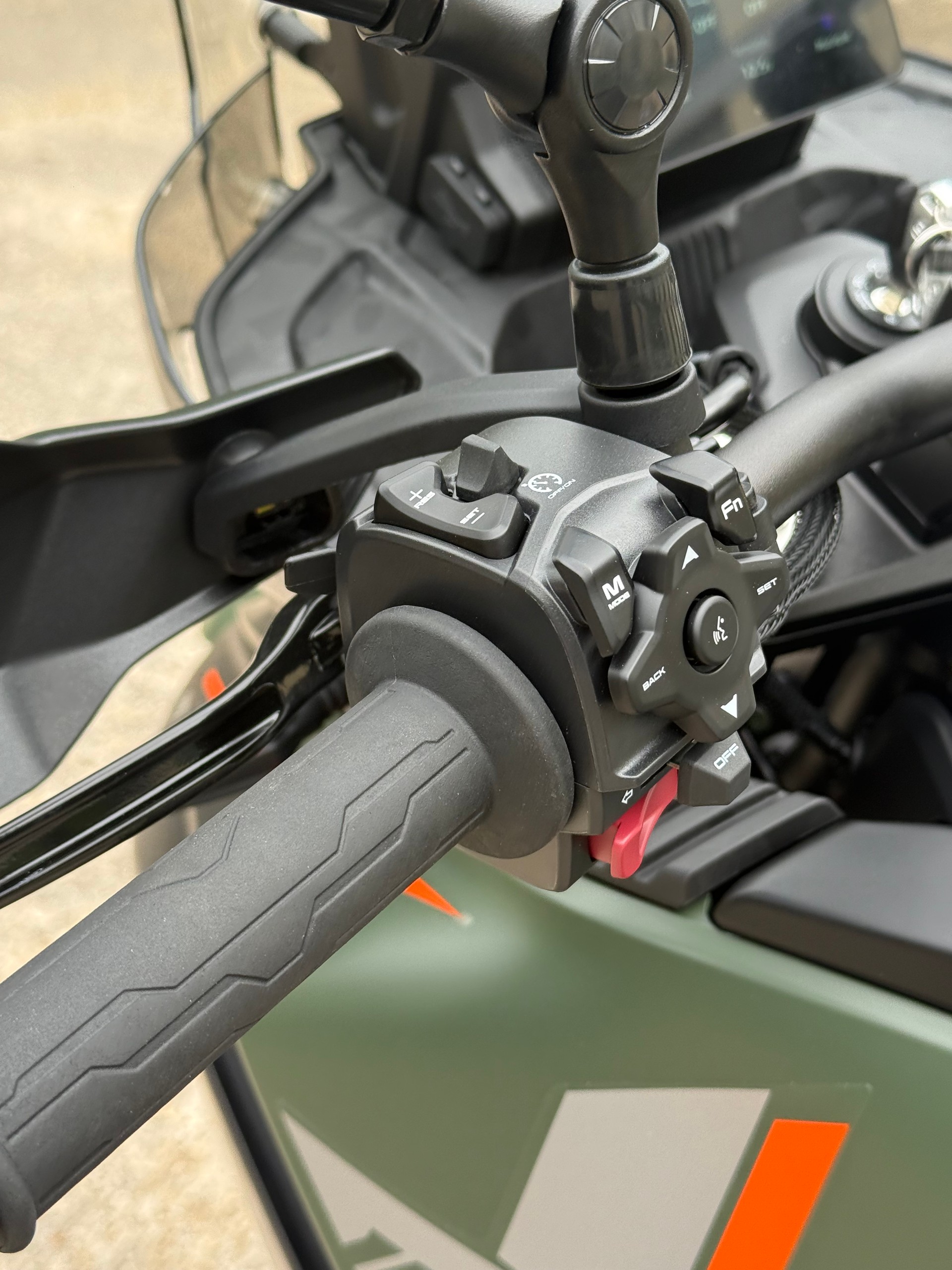 CF MOTO 1000MT-X-image-11