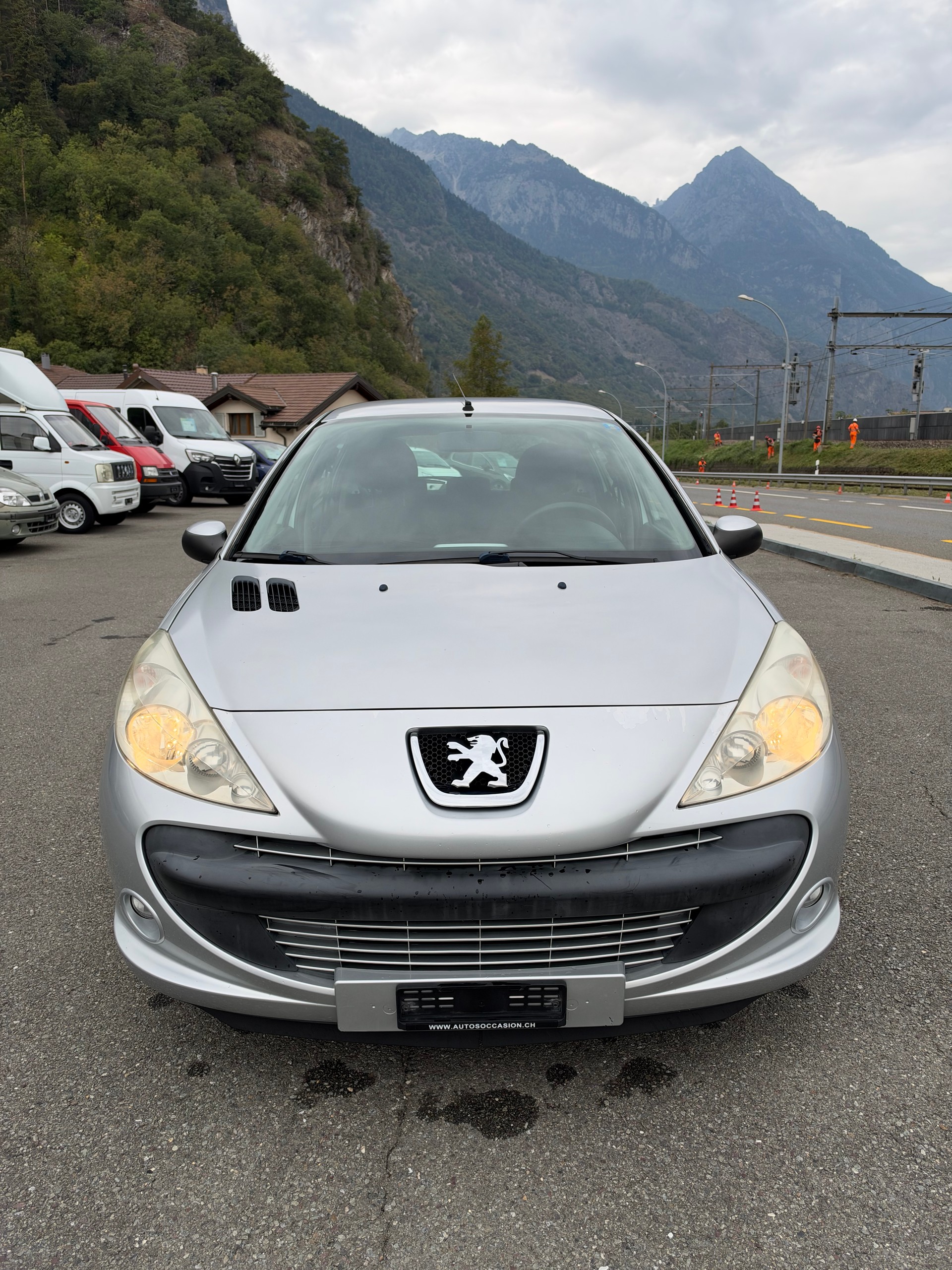 PEUGEOT 206+ 1.4 Trendy-image-3
