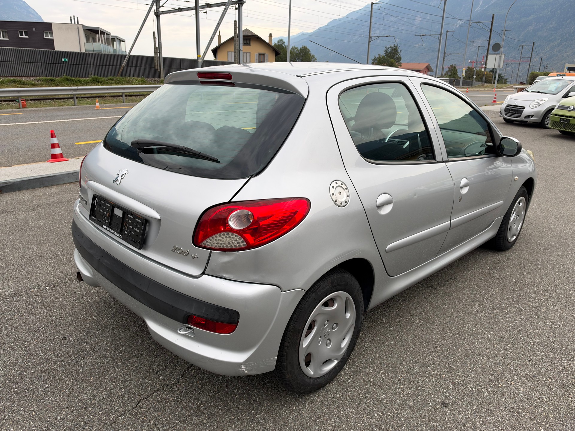 PEUGEOT 206+ 1.4 Trendy-image-6