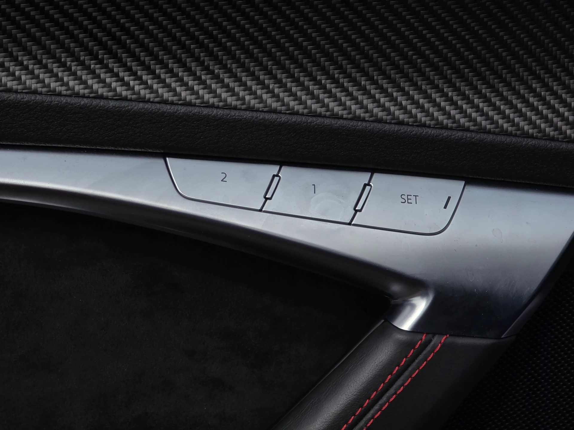 AUDI RS7 Sportback MHEV * CH-Fahrzeug *-image-12