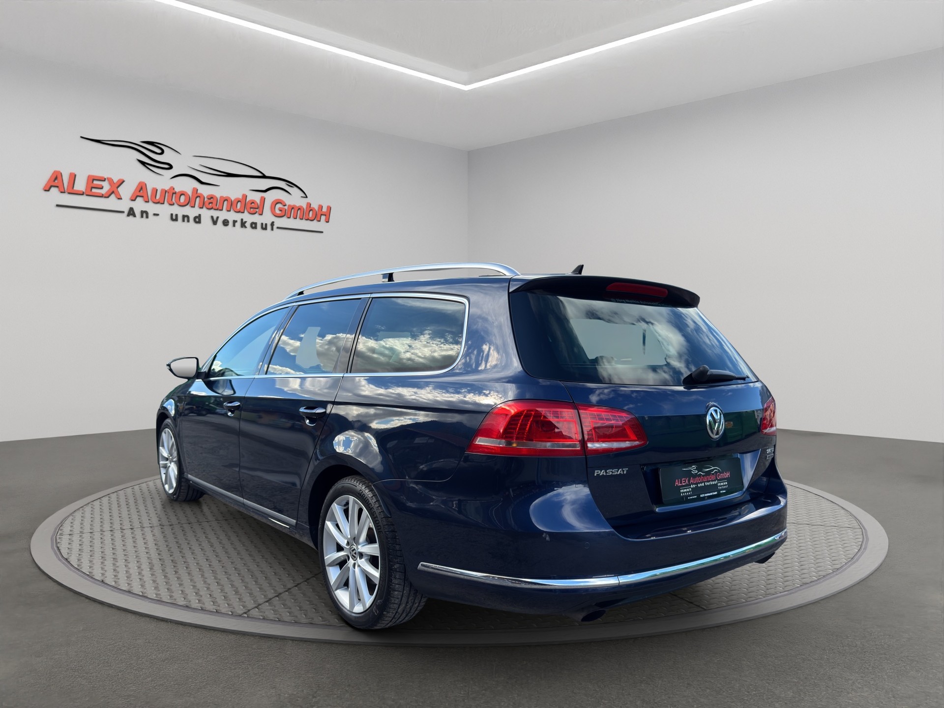 VW Passat Variant 2.0 TDI BMT Comfortline 4MDSG-image-3