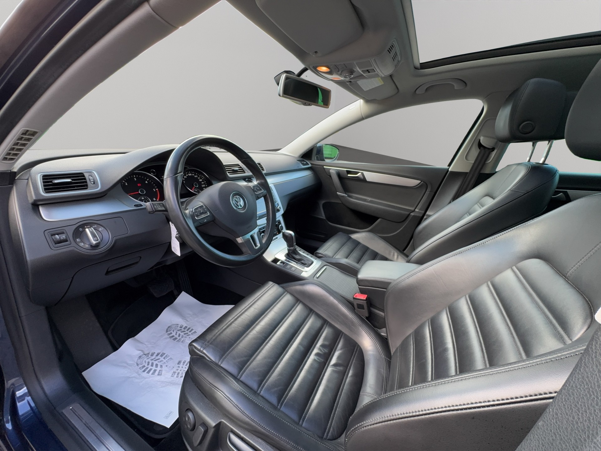 VW Passat Variant 2.0 TDI BMT Comfortline 4MDSG-image-9