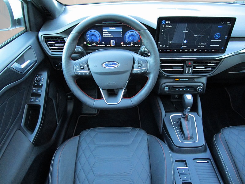 FORD Focus 1.0 MHEV ST-Line X Automat-image-5