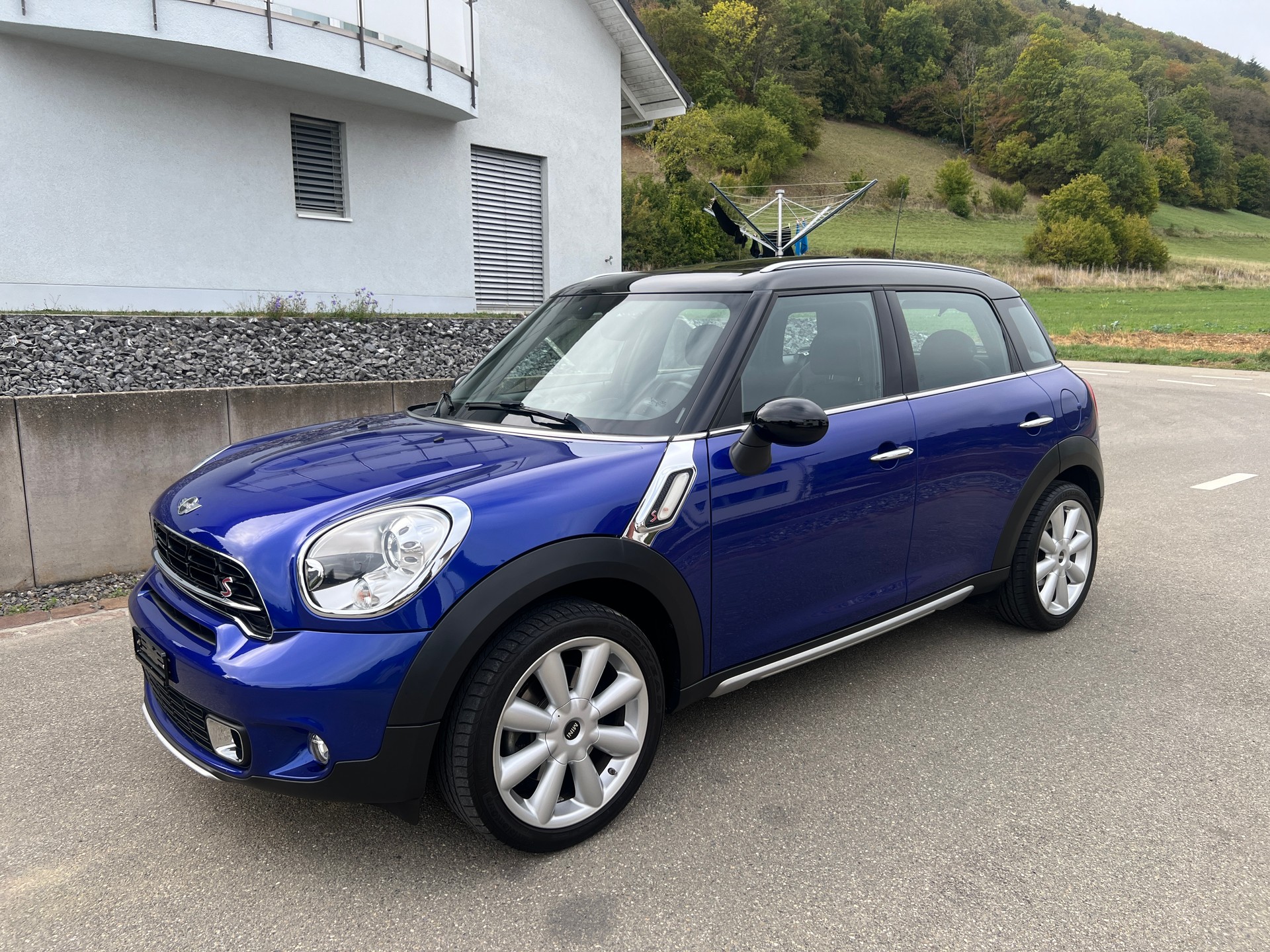 MINI Countryman Cooper S ALL4 Steptronic 190 PS * LEDER * Panoramadach *-image-1