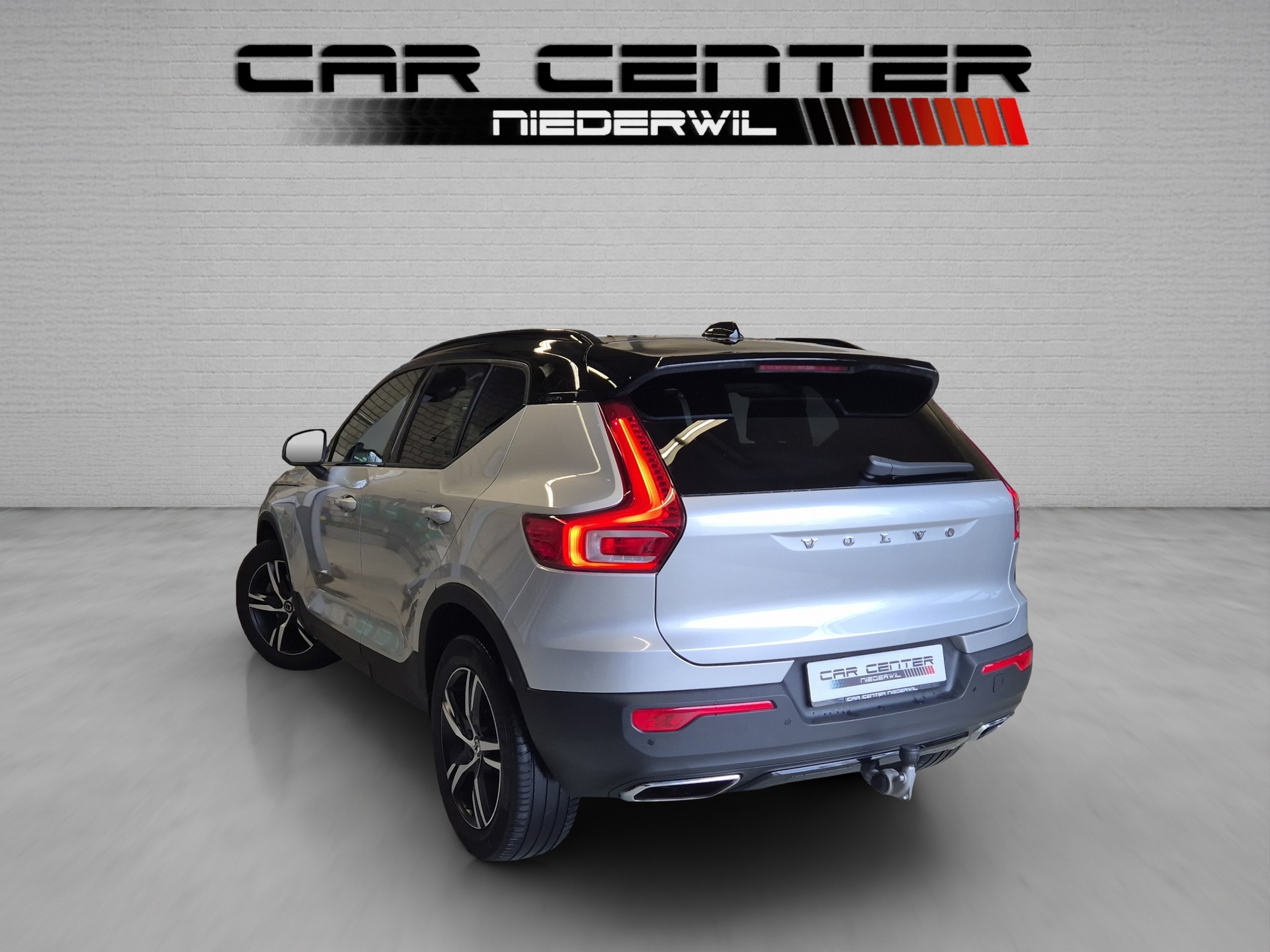VOLVO XC40 T4 AWD R-Design Geartronic-image-6