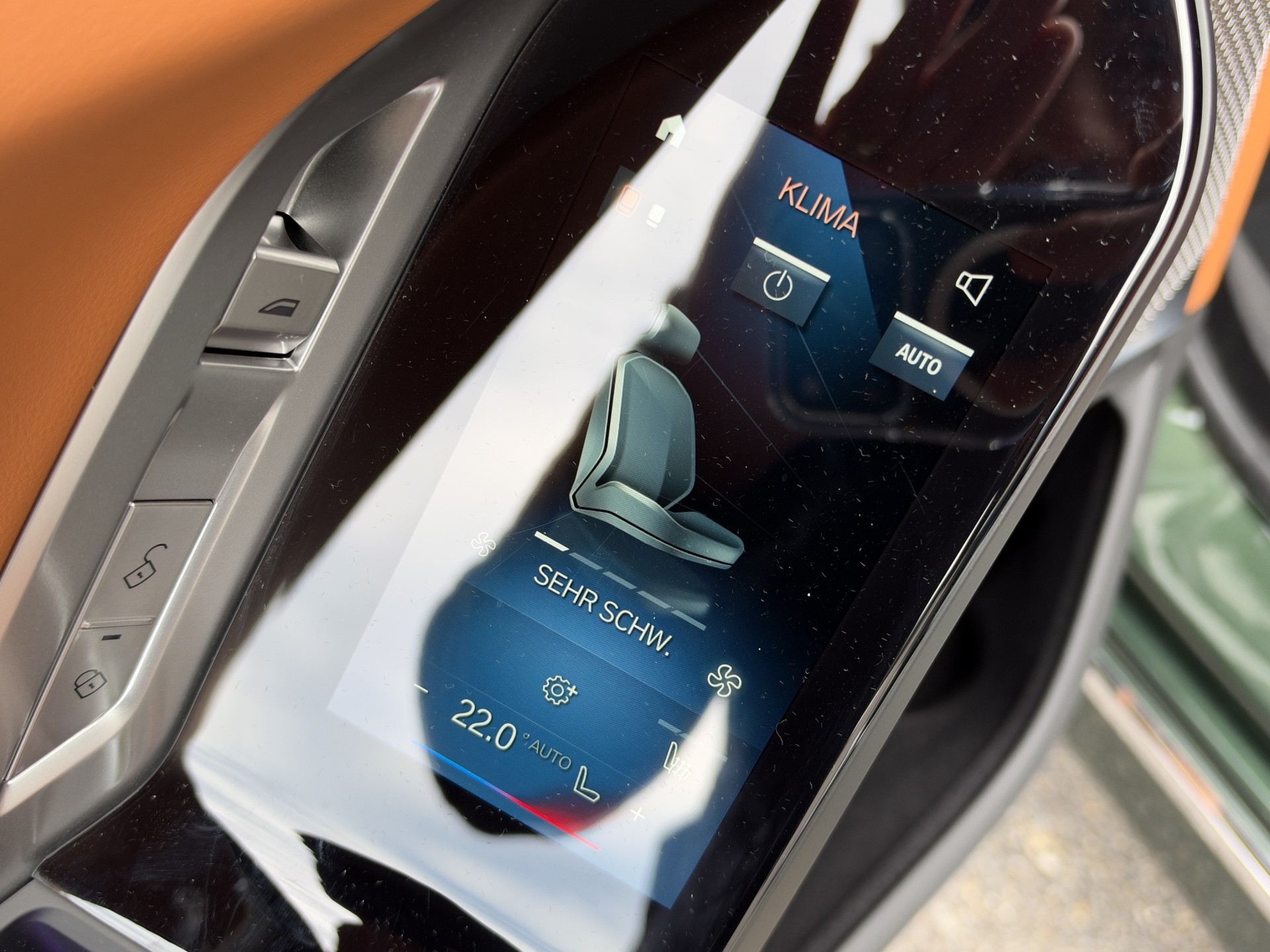 BMW i7 xDrive 60 (CH) INDIVIDUAL-image-25