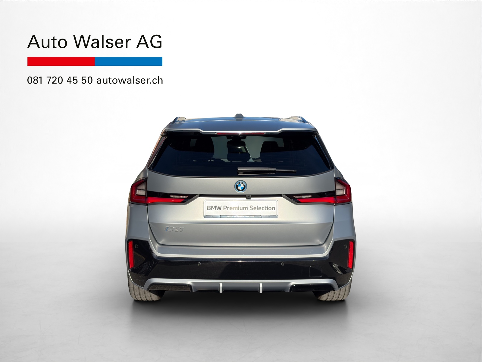 BMW iX1 30 xDrive-image-3