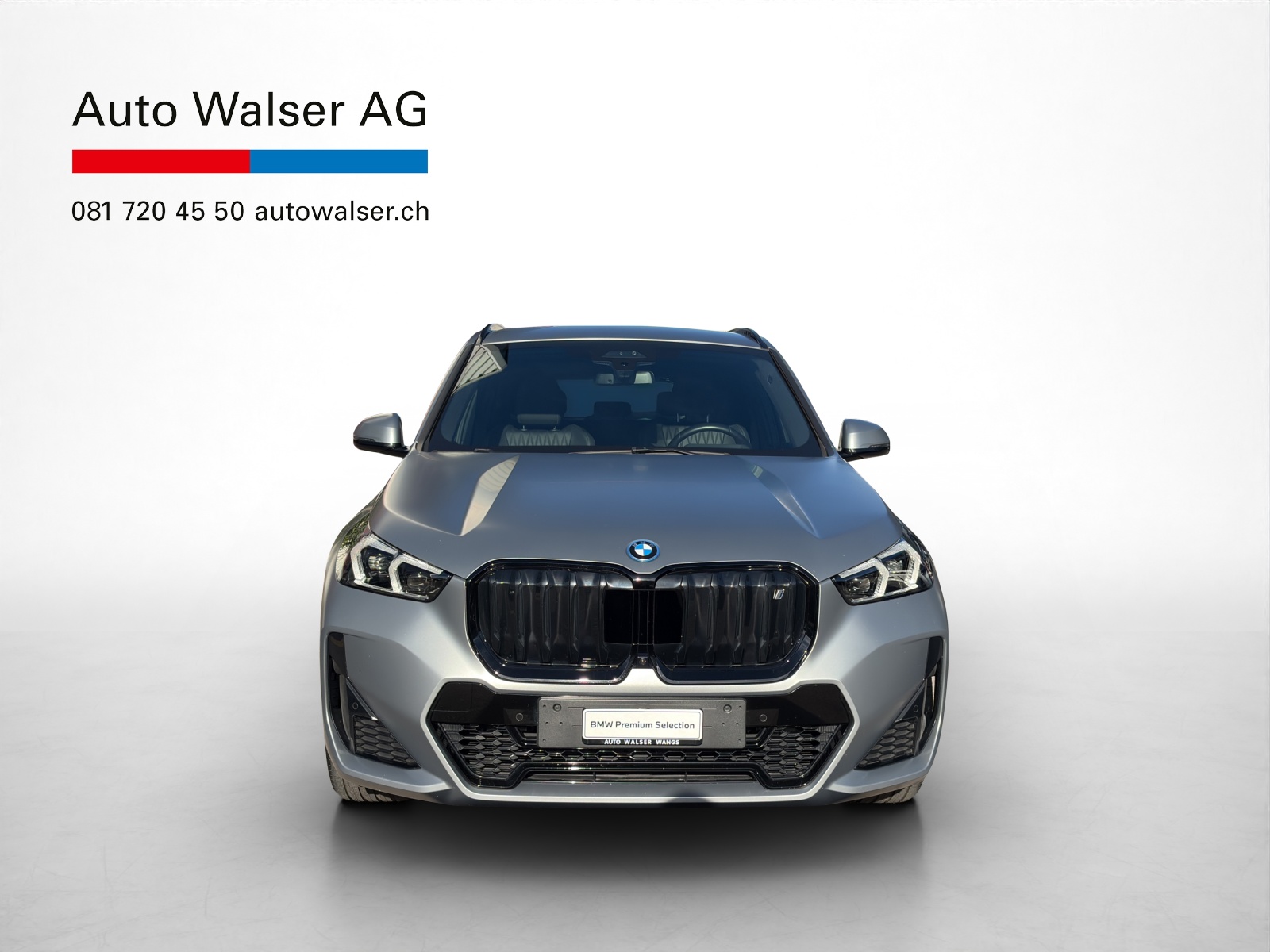 BMW iX1 30 xDrive-image-7
